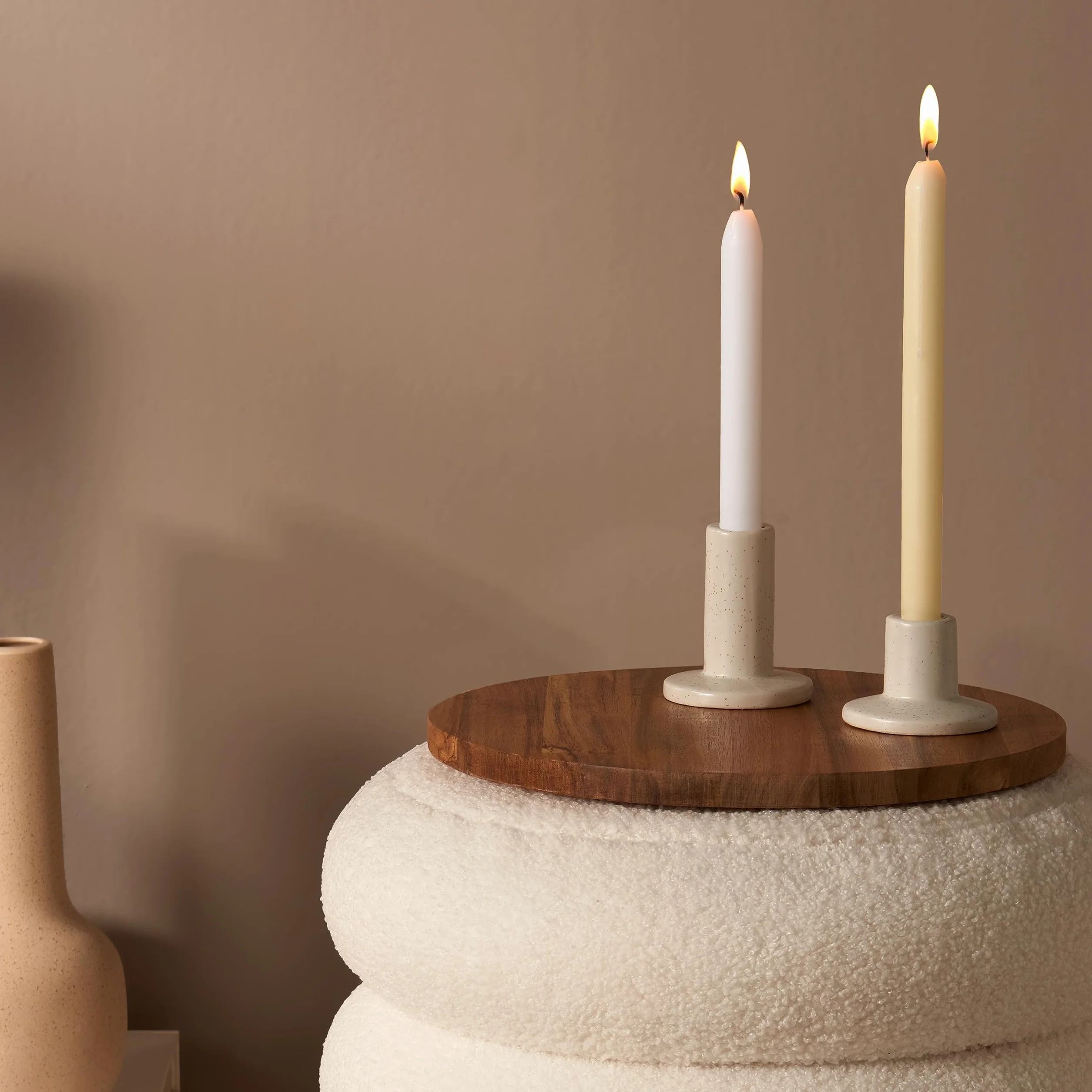 Bolsius Velas cónicas de cena blanco paquete 8 unidades 17 x 2 cm larga duración 5 horas sin perfume cera vegana natural sin goteo