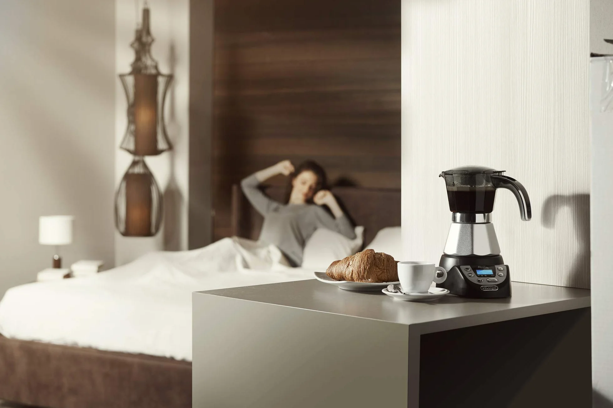 De'Longhi Alicia Plus EMKP 63.B Cafetera Moka Eléctrica 550 W Negro Plata