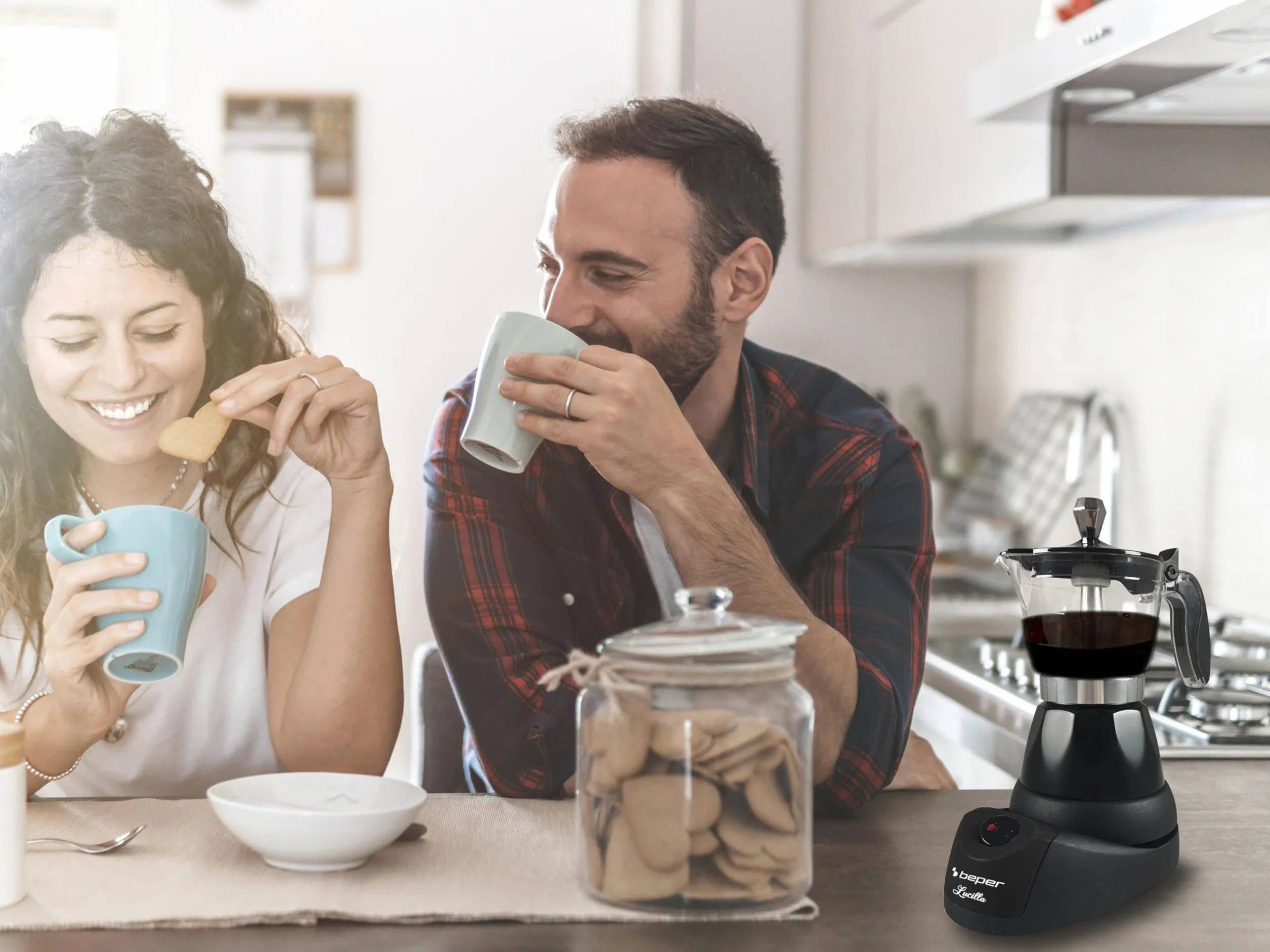 BEPER BC.040N Cafetera Eléctrica Moka Pot, 3 tazas, Auto-Off, Negro