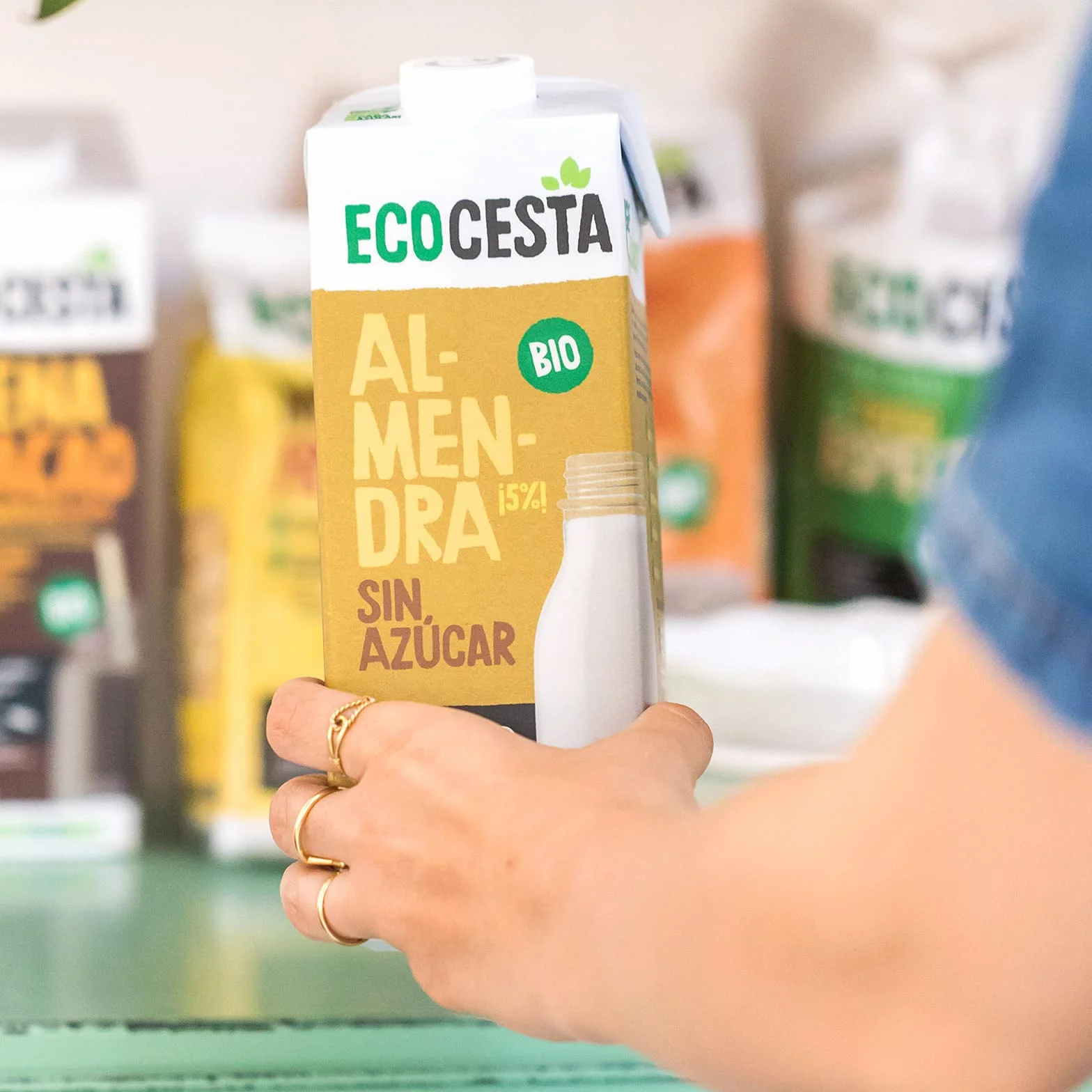 Ecocesta Bebida Ecológica Vegetal de Almendra Pack 6 x 1 L Sin Azúcar Añadido Sin Gluten Vegano