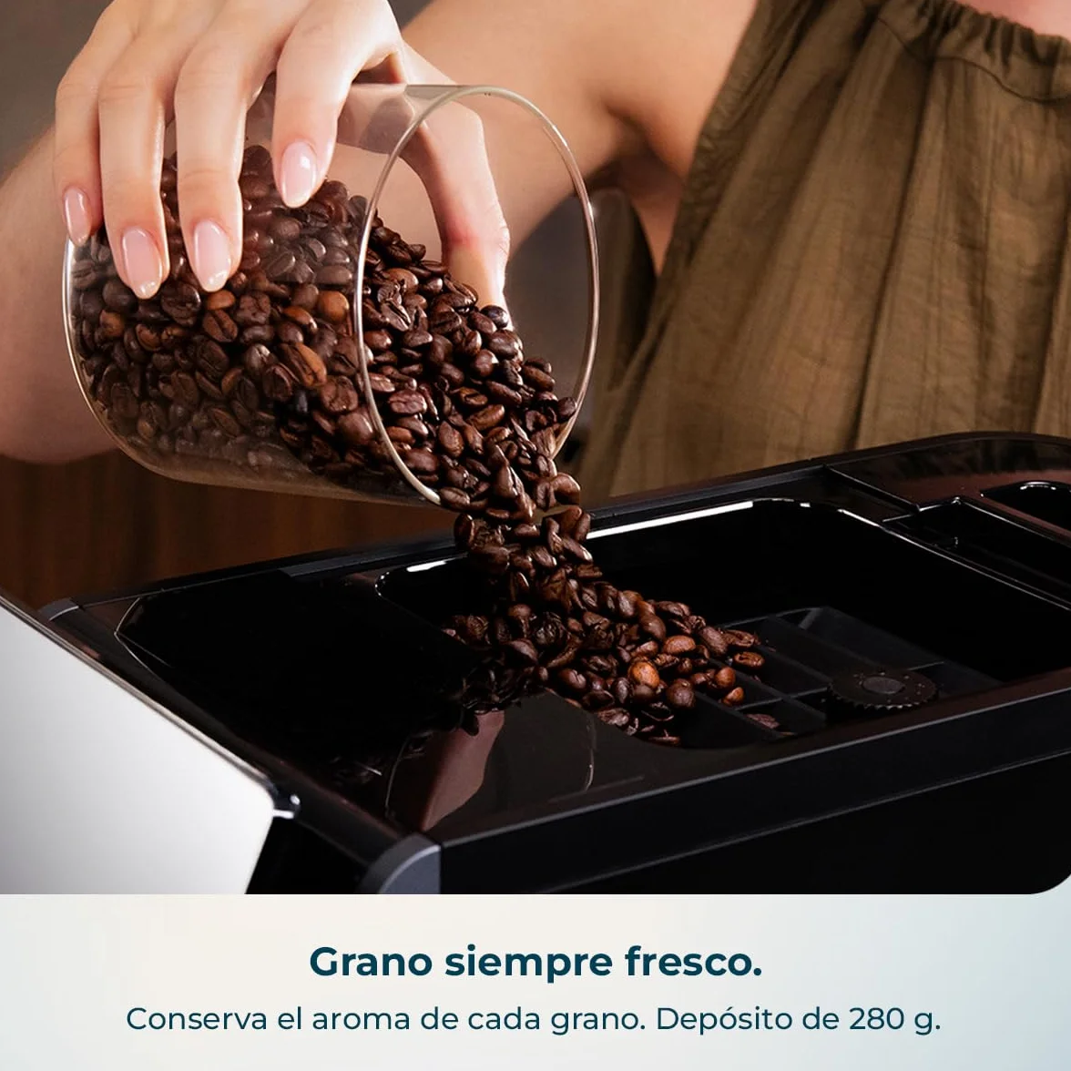 Cecotec Cafetera Superautomática con Vaporizador y Unidad de Procesado 20g Cremmaet Lungo Steam. 19Bares, Thermoblock, 5 Bebidas, 5 Niveles Molido, Descalcificación, Depósito 2L, Pantalla Táctil