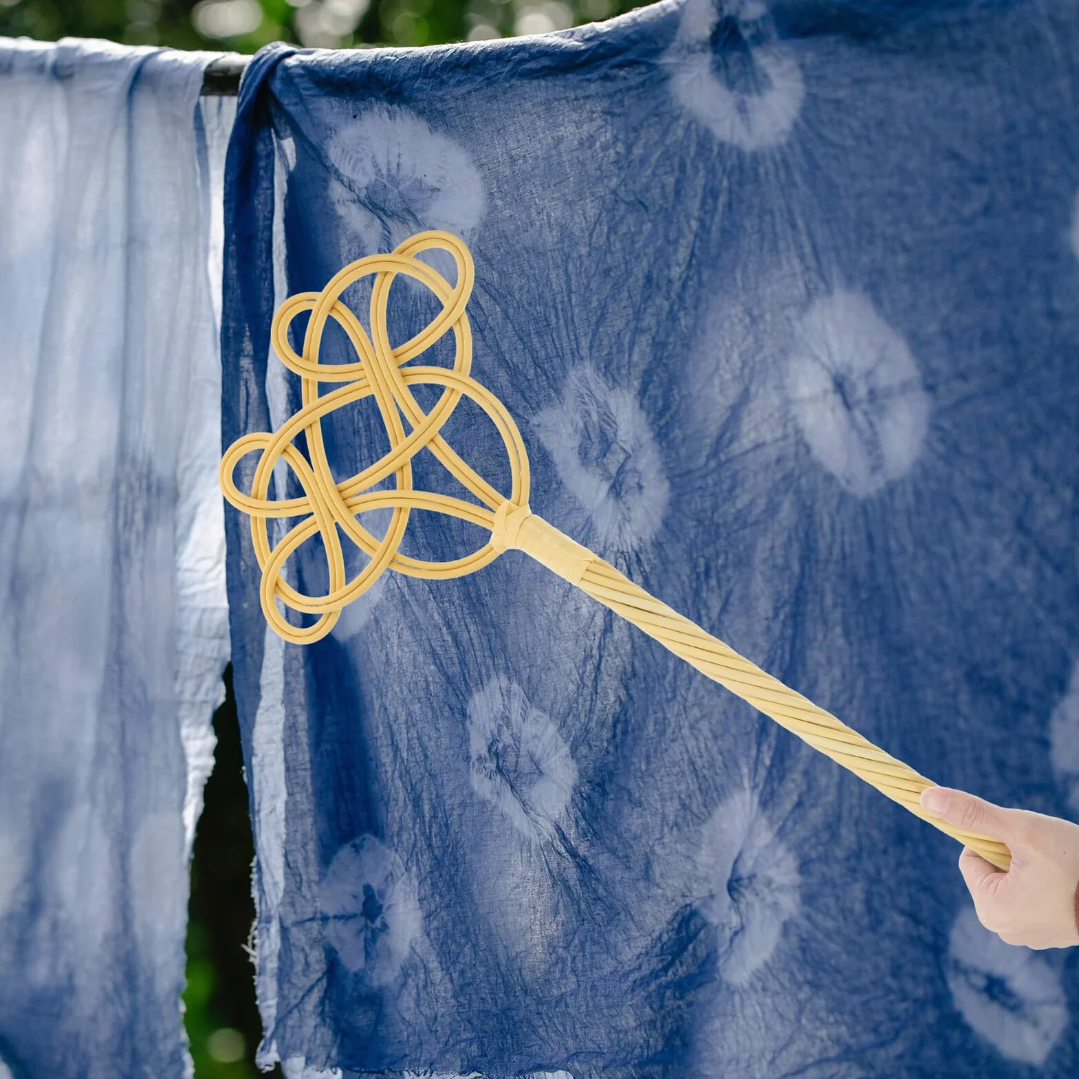 Paleta para Quitar Polvo de Colchas y Alfombras Mango Largo, Raqueta Tradicional de Ratán Sintético, Herramienta Manual para Limpieza Doméstica, Esponjador para Edredones
