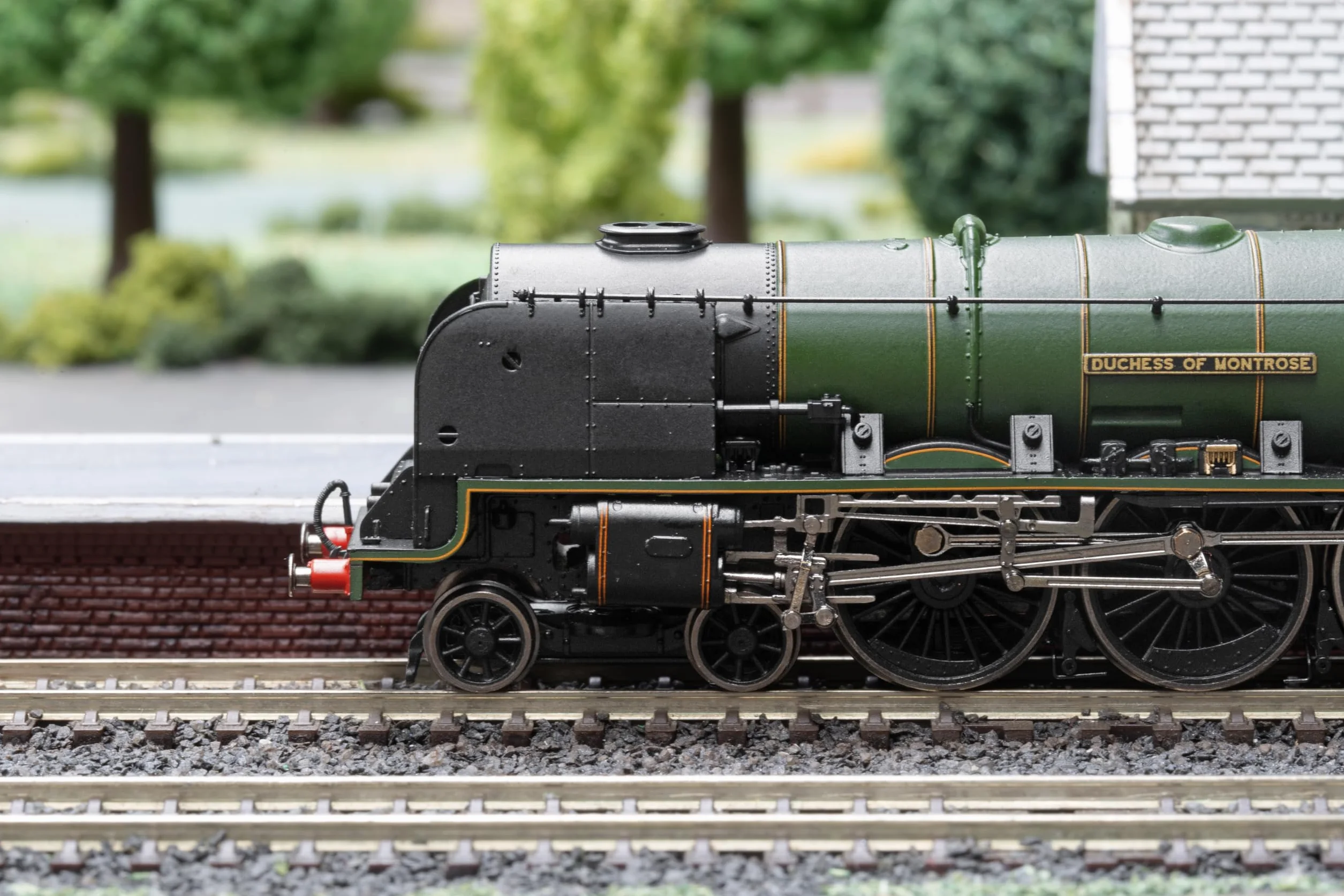Hornby TT:120 TT3011M BR, Princess Coronation, 4-6-2, 46232, 'Duquesa de Montrose' - Era 4 Loco - Steam