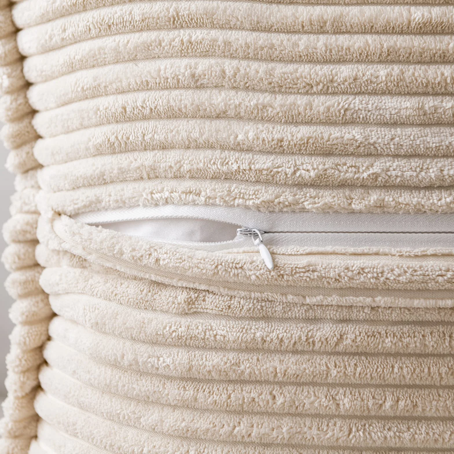 MIULEE Funda de Cojines para Sofá 30x50 cm Funda de Almohada de Corduroy Súper Suave Cojin de Pana a Rayas Decoración Moderna para Sofá Silla Cama Sala de Estar Dormitorio 2 Piezas Creme