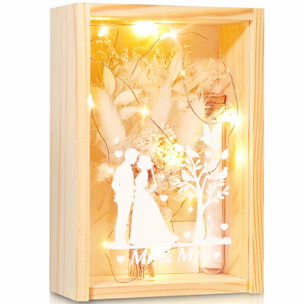 Caja Regalo Boda Madera con Flores Secas y Luces