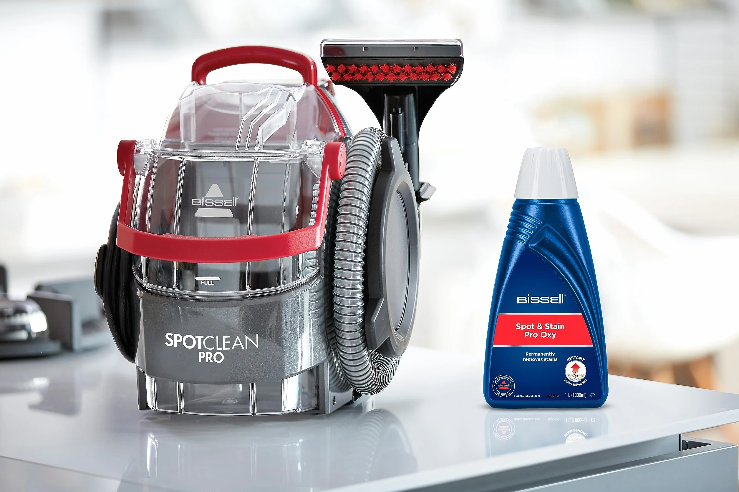 BISSELL Spot & Stain Pro Oxy, Solución limpiadora 1L con StainProtect