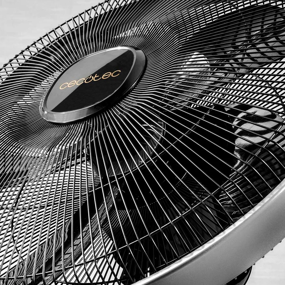 Cecotec Ventilador de Pie 60W 10 Aspas 6 Velocidades Motor Cobre Altura Ajustable 115-135cm Negro