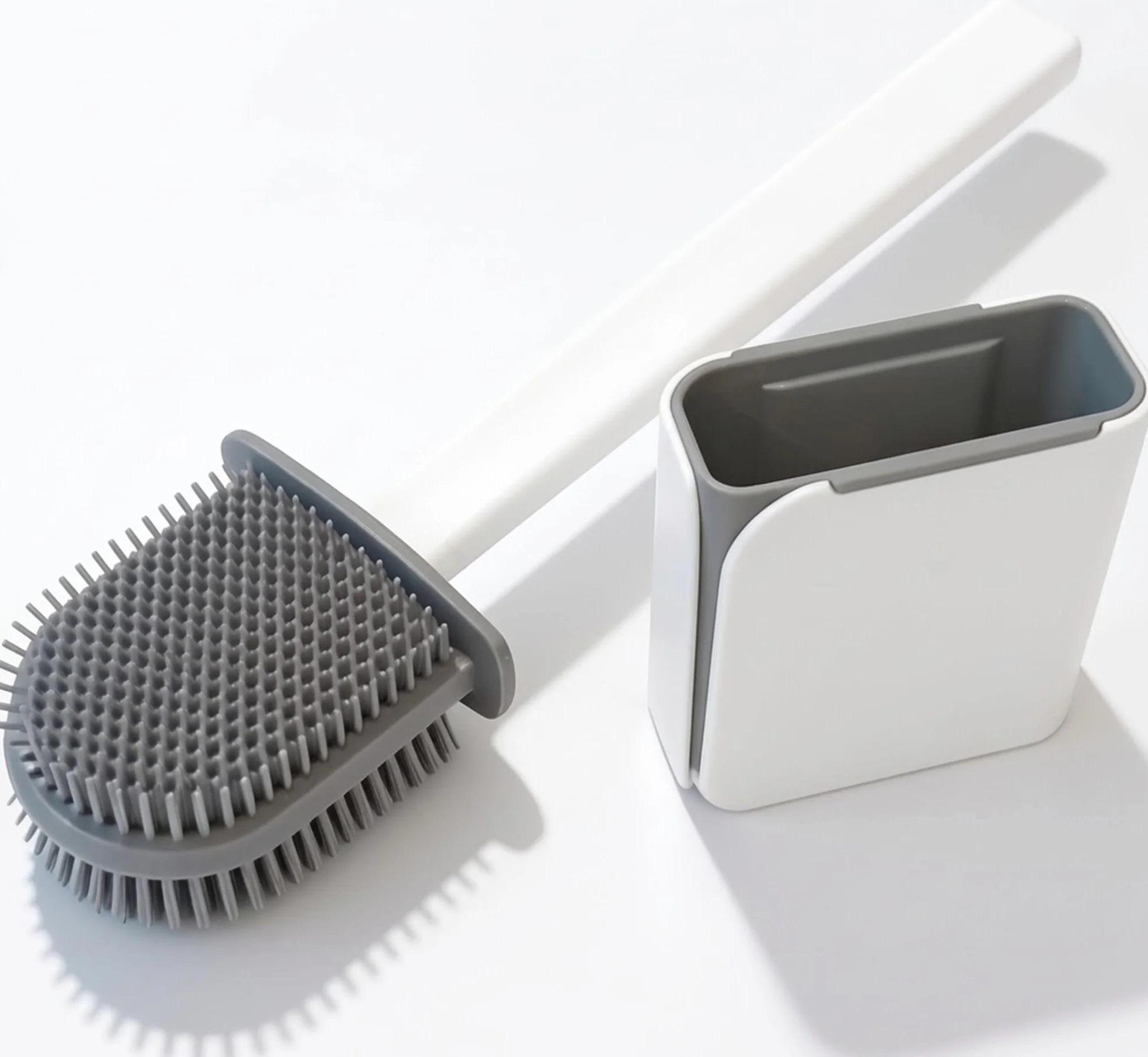 Edihome, Escobillas Baño, Escobilla WC, Escobilla Baño Silicona con Escobillero Baño, Cepillo para Inodoro Flexible, Antigoteo y de Secado Rápido, Suelo o Pared
