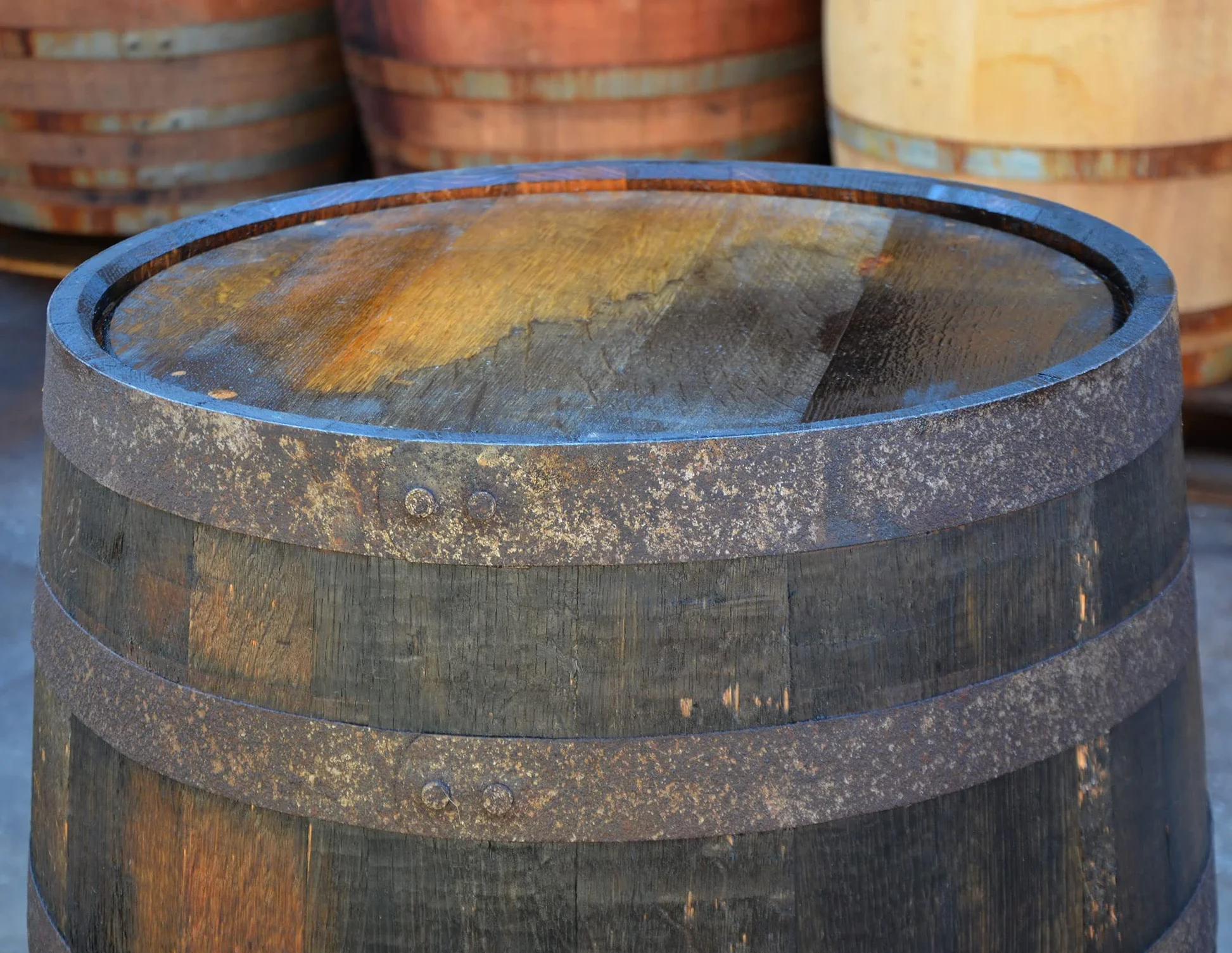 Temesso Barril de Madera Usado, auténtico Barril de Whisky escocés para decoración - con Tratamiento de Aceite
