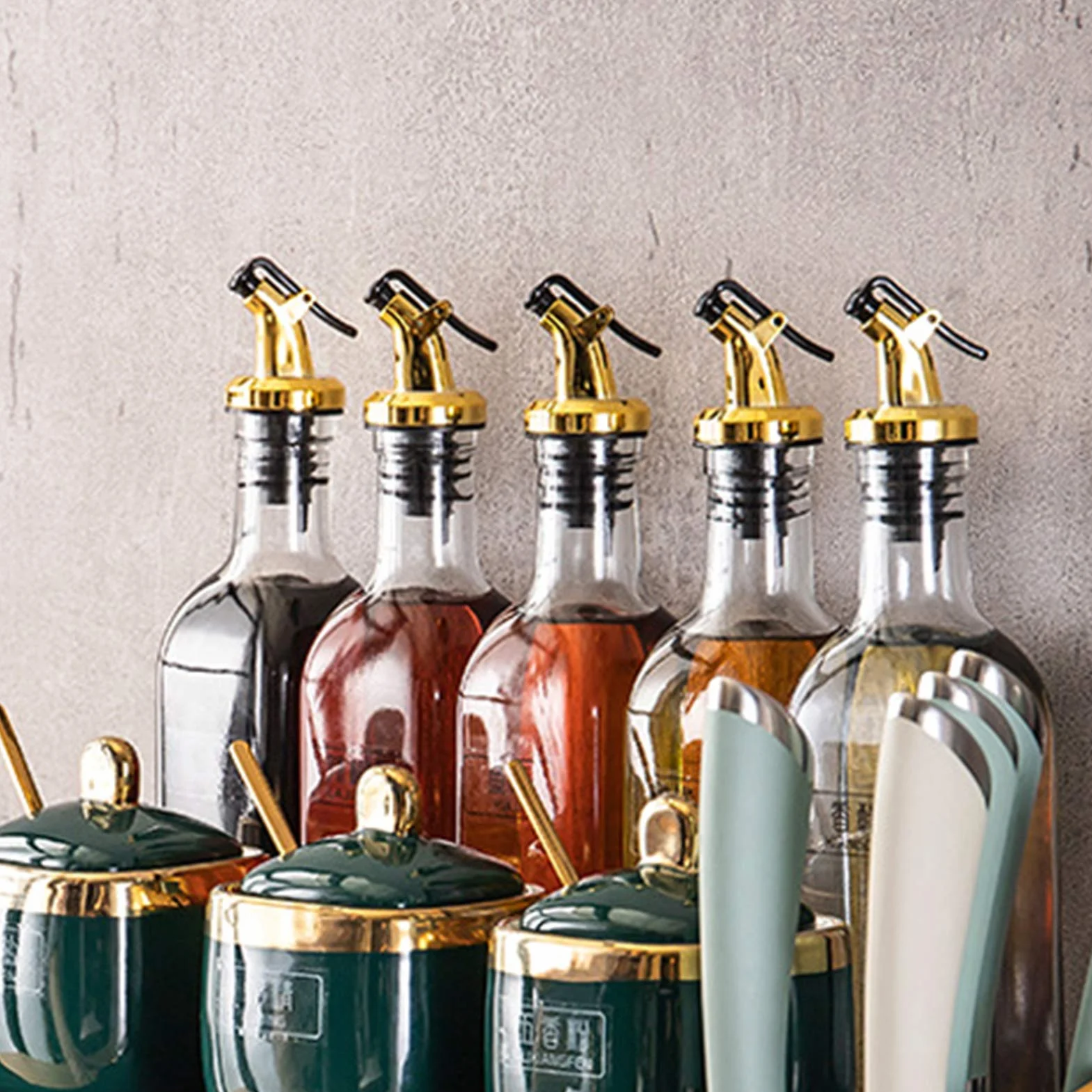 Vertedor de Botellas de Aceite Plateado, 2 Uds., Dispensador de Salsa, Vinagre, Licor