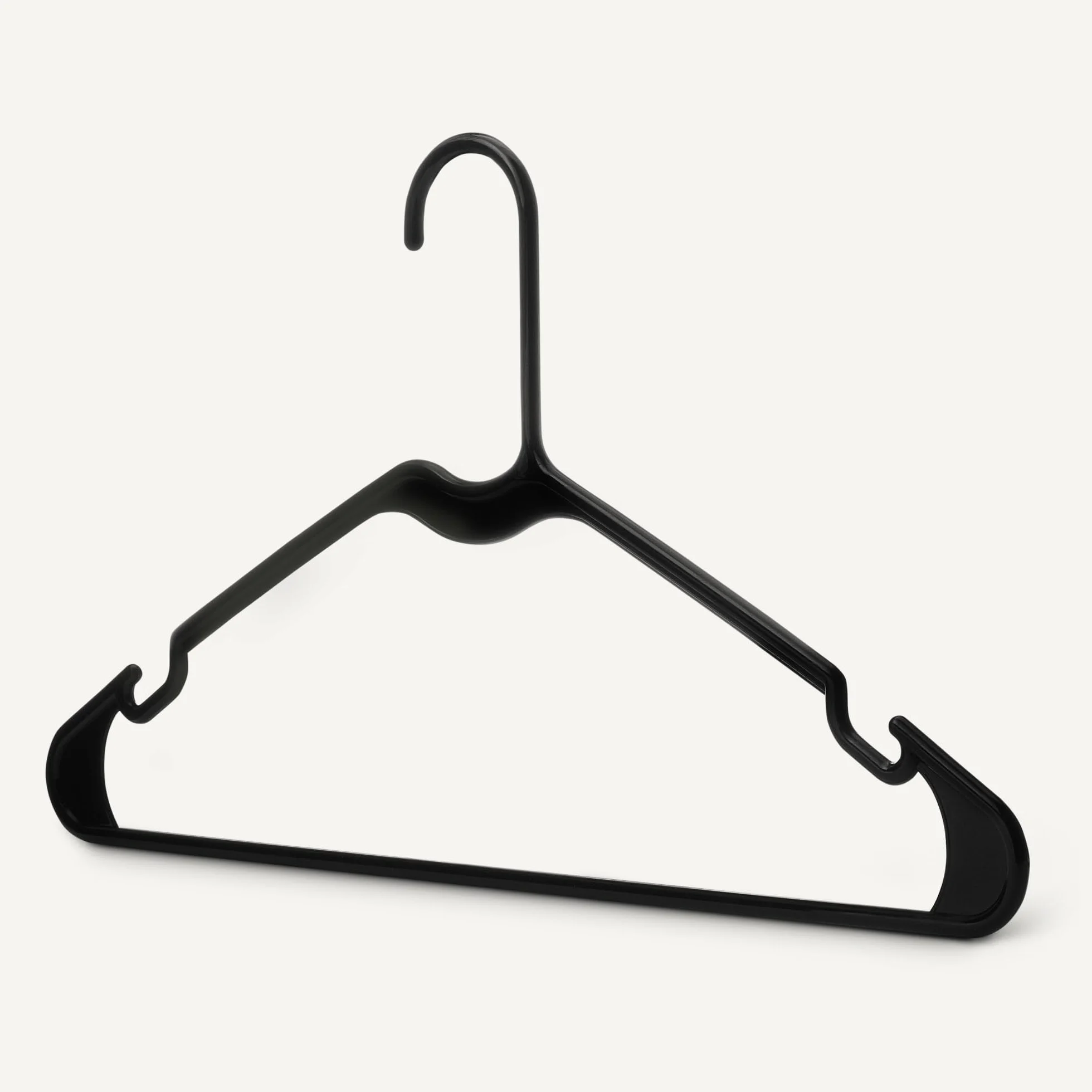 Amazon Basics Perchas de plástico para Ropa Adulto Negro Paquete 50