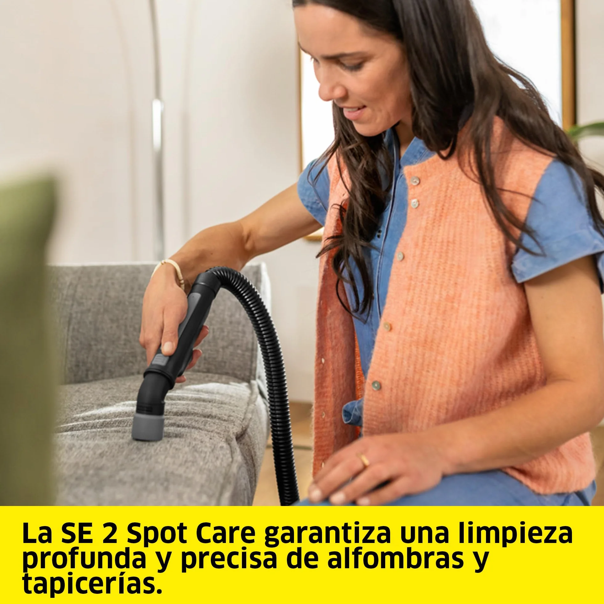 Kärcher lava-aspiradora SE 2 Spot Care, potencia: 450 W, depósito de agua limpia: 1,5 l, superficie: 2,89 m², peso: 4,2 kg, boquilla para tapicerías, boquilla para manchas, limpiador RM 519