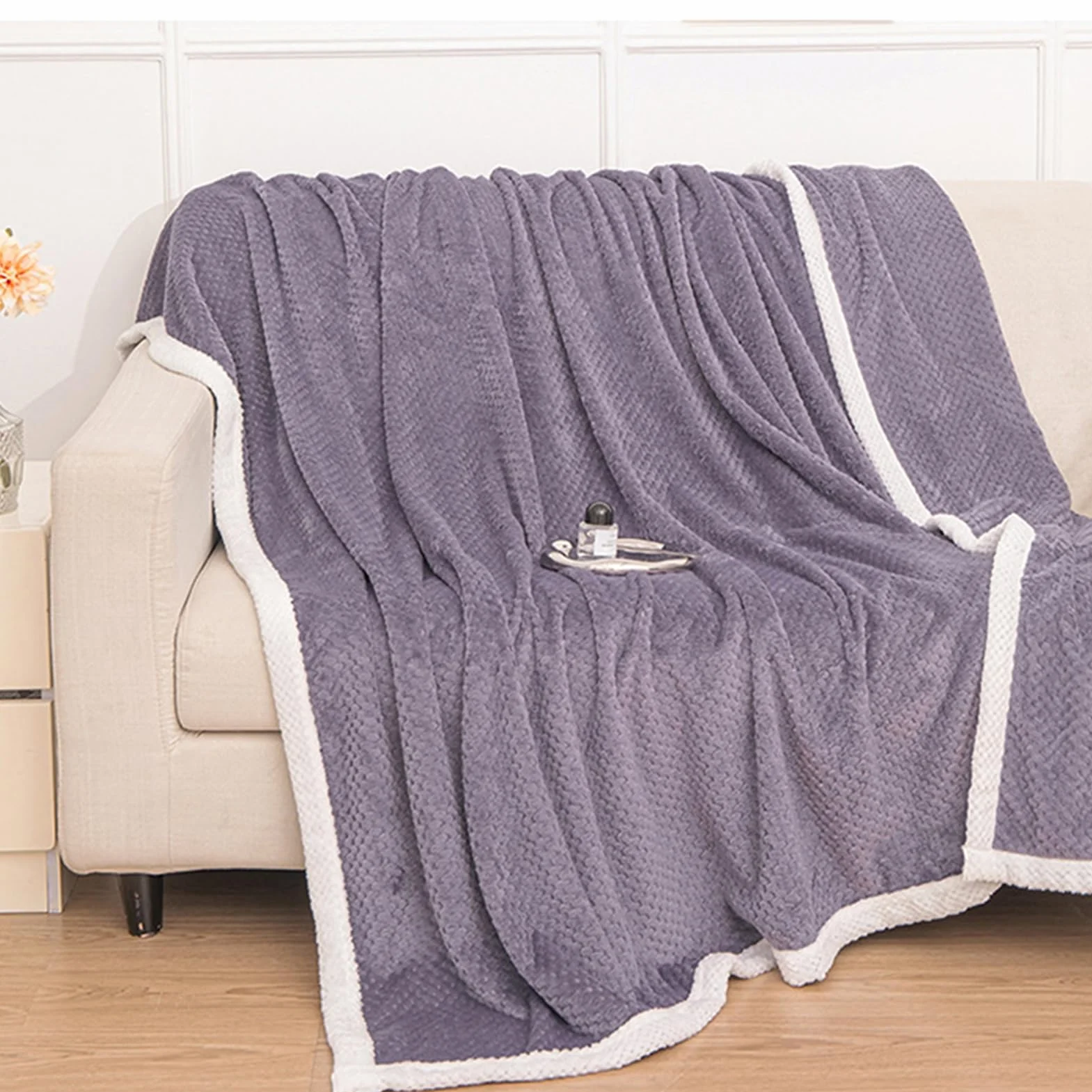 Mantas para Sofá Tacto Suave y Cálido Manta Sofa o Mantas para Cama Ligeras Mantas para Cama de Reversible 180 x 200 cm, Púrpura