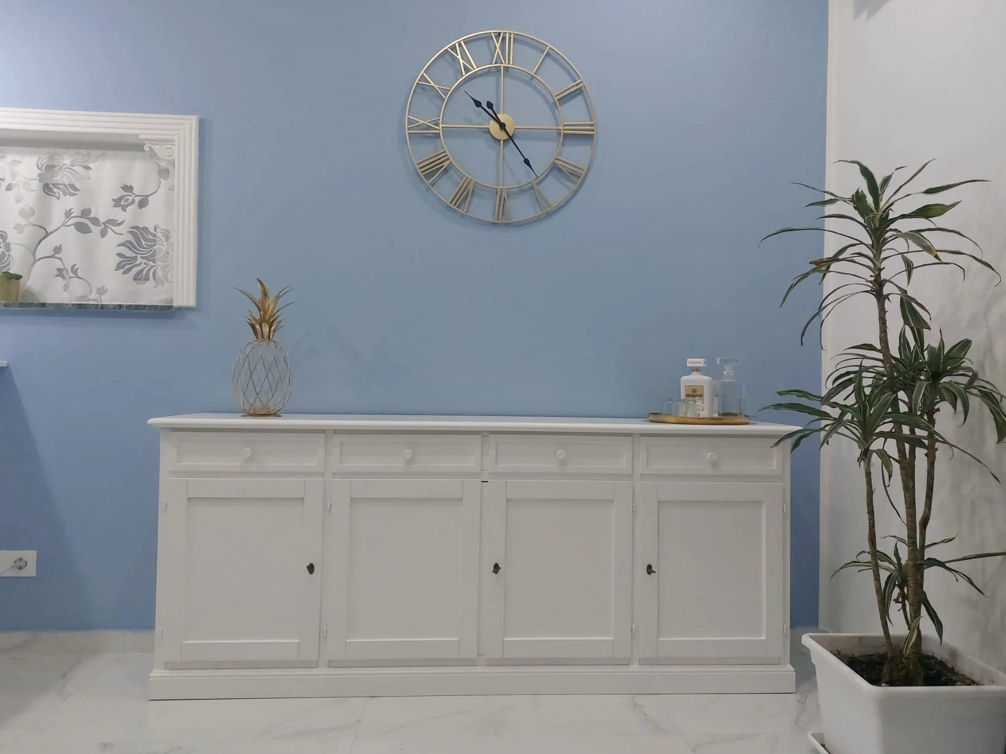 Mar.c.a. Design, Aparador Blanco, Aparador Cocina de Madera con 4 Cajones y 4 Puertas - Mueble TV Salon 205x42x86H - Mueble Salon y Cocina, Mueble TV Blanco para Varios Ambientes y Usos, Made in Italy