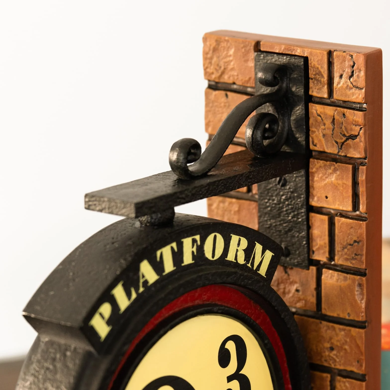 Sujetalibros Harry Potter Soporte Libros Estanterias Decoracion Habitacion Figura Anden 9 3/4 13x18cm
