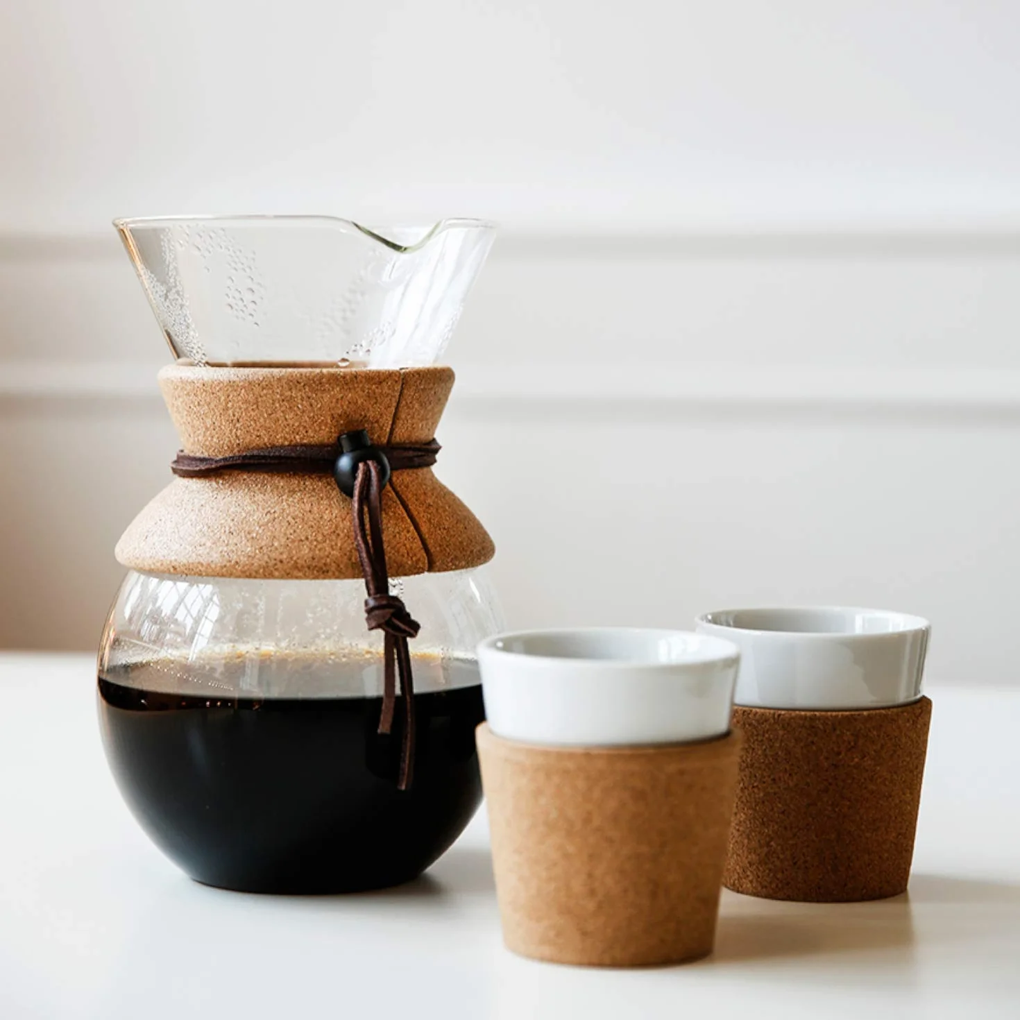 Pour over: cafetera de goteo con filtro dorado, 0.5 l