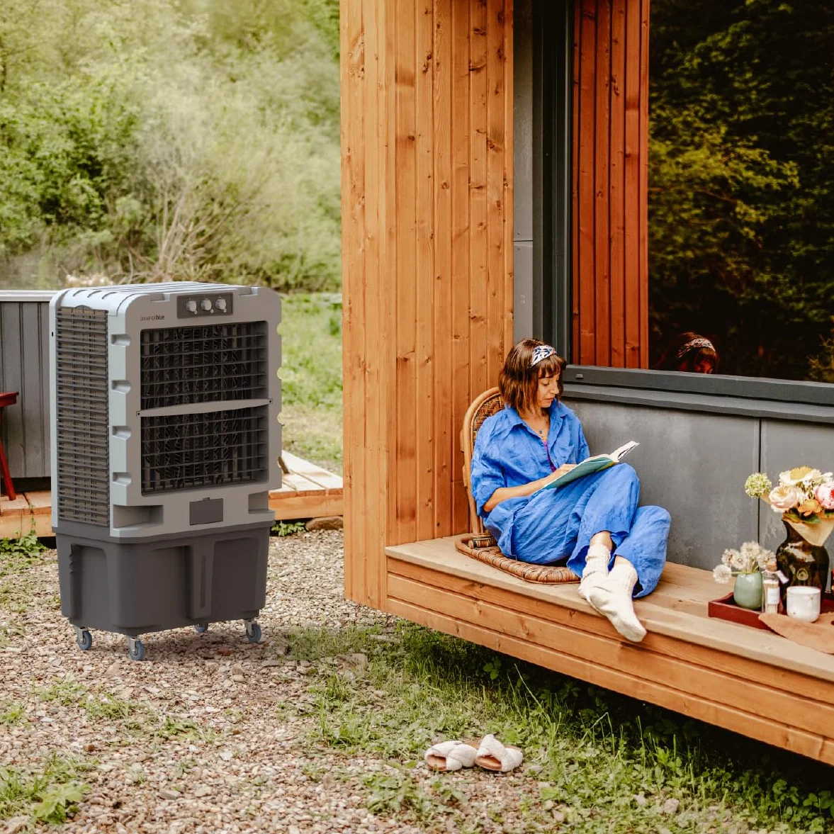 UNIVERSALBLUE Climatizador Evaporativo 120L, Caudal 10.000 m³/h, Cobertura 80 m², 350W, 3 Packs de Hielo, con Ruedas, Interiores y Exteriores, Almacenes