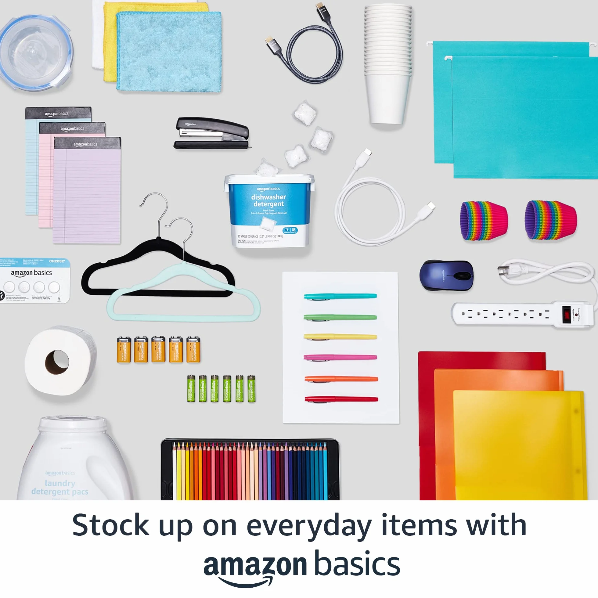 Amazon Basics Perchas de terciopelo para trajes Paquete de 50 Negro