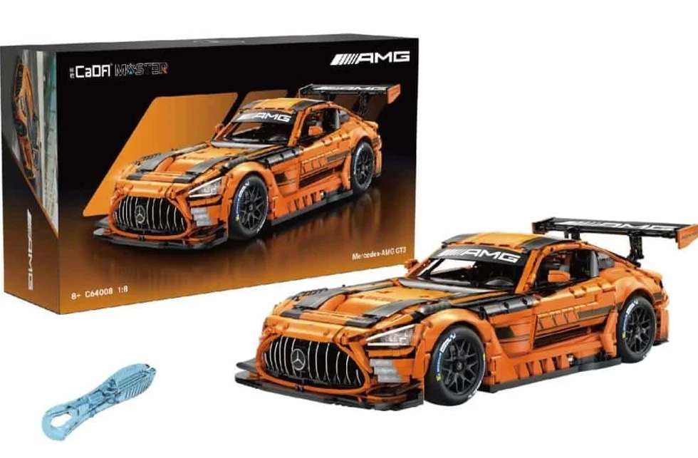 Cada - Mercedes AMG GT3-5466 Piezas - Coche Deportivo a Escala 1:18 - (DeQuBe 927DE64008)
