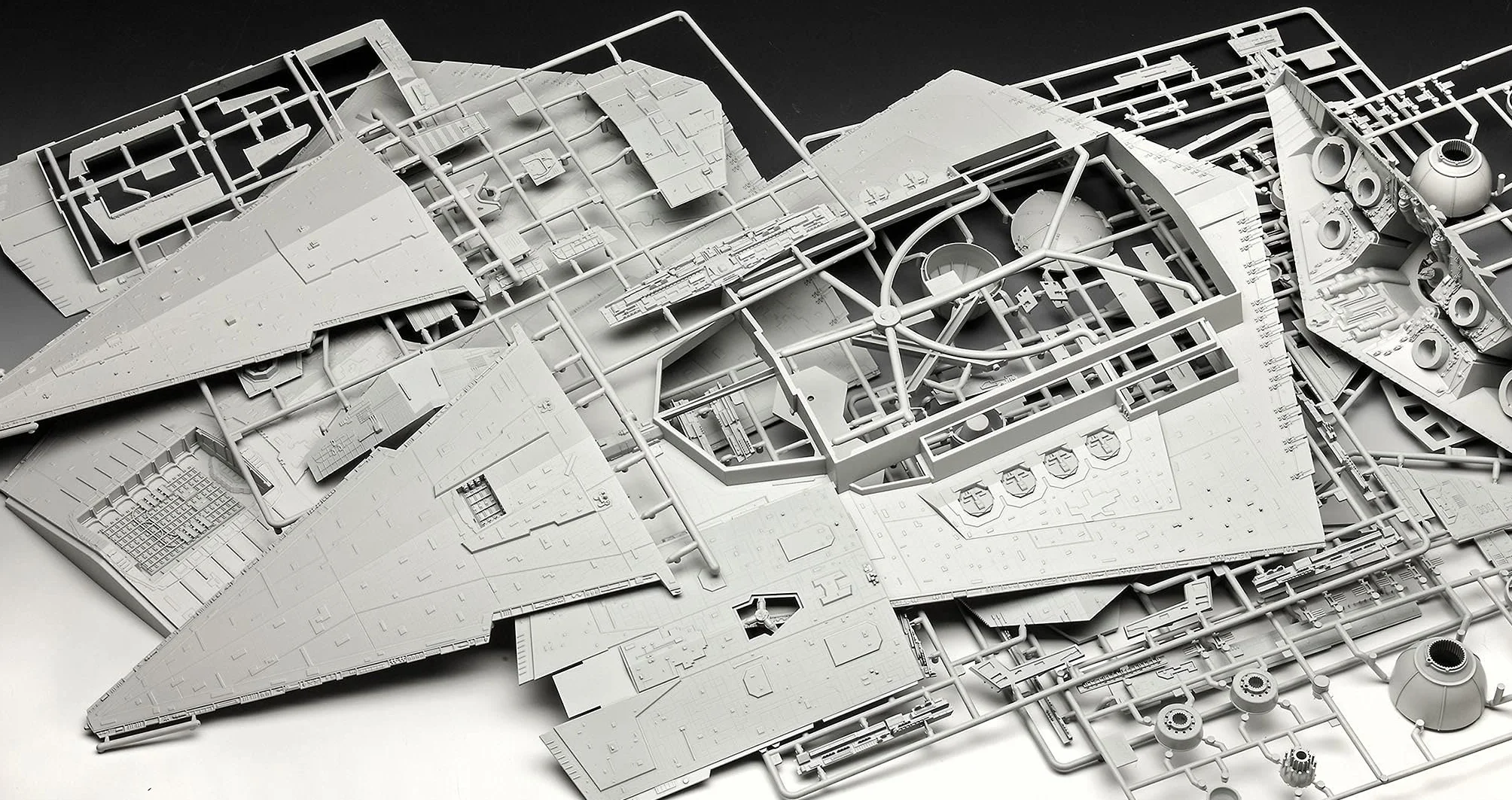Revell 06719 Maqueta de, Star Wars 1: 2700 – Imperial Star Destroyer, Niveles 4, orginalgetreue imitación con Muchos Detalles