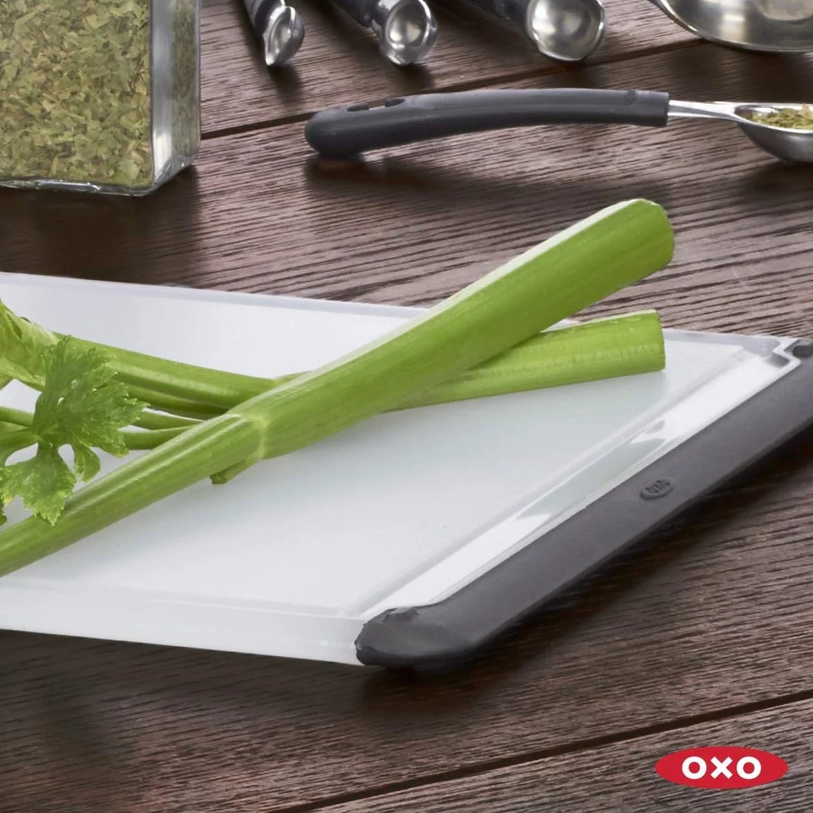 OXO Tabla de Cortar Blanco