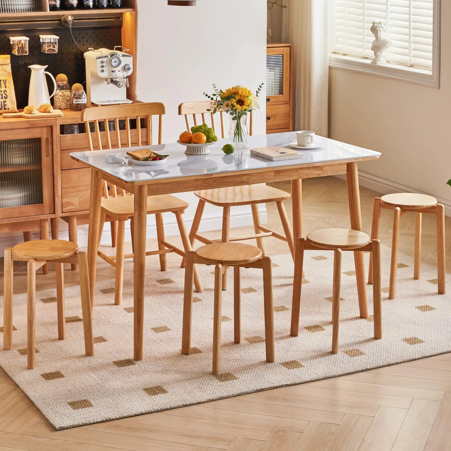 YMYNY Juego de 4 Taburetes Redondos de Madera, Taburetes de Bar Silla, Apilable de Madera Antideslizante, Taburete Pequeño, para Cocina, Oficina, salón, 27×27×45CM Color Natural HBD026N-4