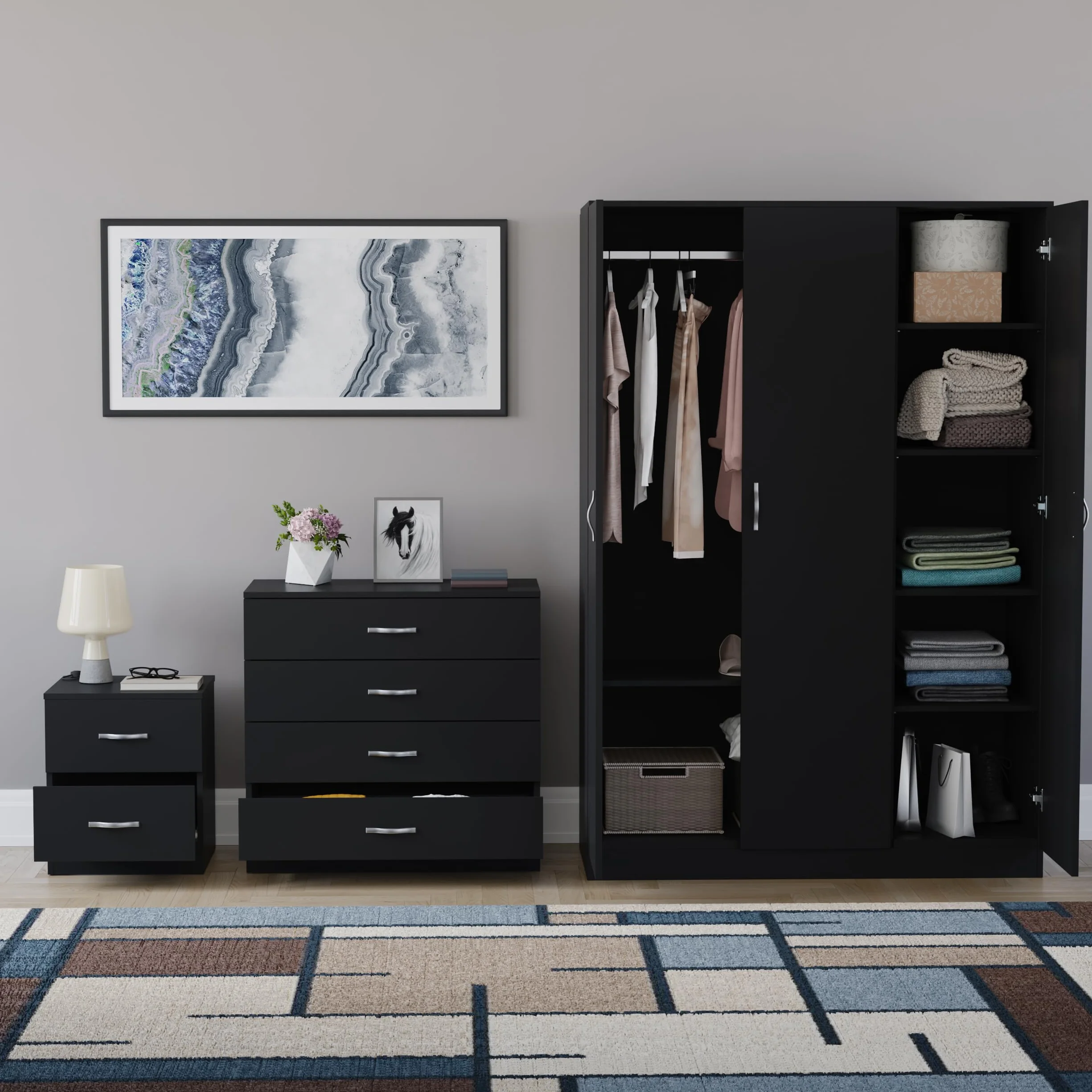 Vida Designs Riano - Juego de dormitorio de 3 piezas (mesita de noche de 2 cajones, cómoda de 4 cajones, armario de 3 puertas), color negro (5)