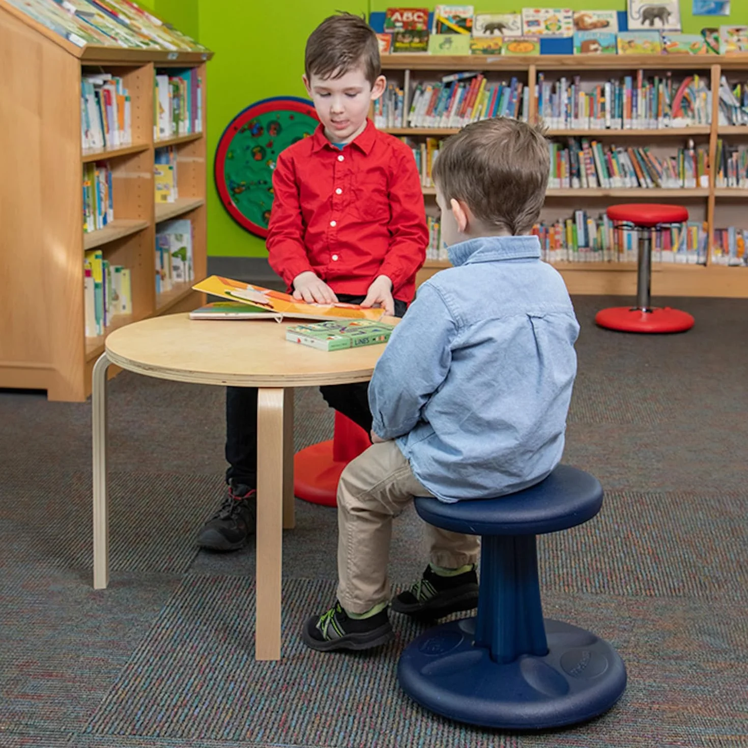 Kore Kids - Silla oscilante para niños, taburete flexible para aula, escuela primaria, TDA/TDAH, fabricado en los Estados Unidos, para niños de 8 a 9 años, grado 3 a 4, color verde azulado (16