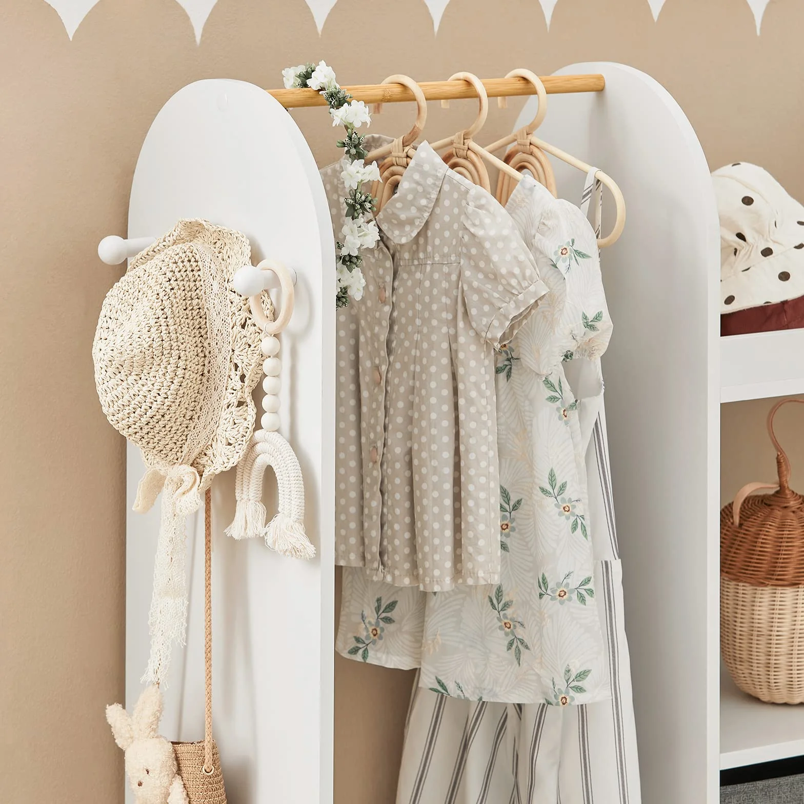 SoBuy Armario Infantil con Almacenaje Juguetes y Ropa Blanco 97x35x108cm KMB40-W