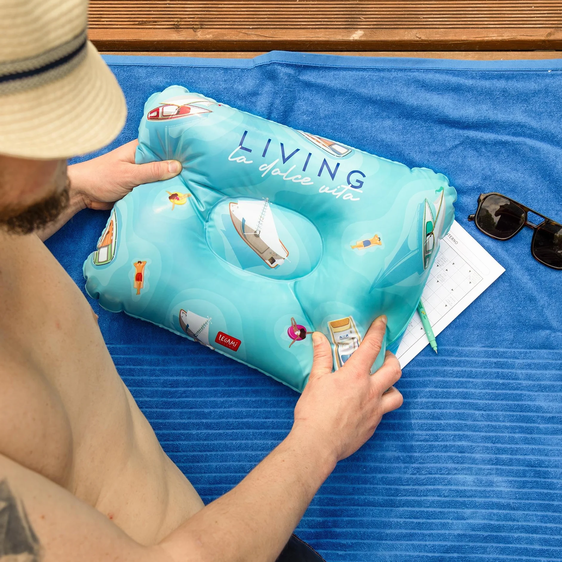 Legami Cojín Hinchable de Playa Ultraligero 40 cm