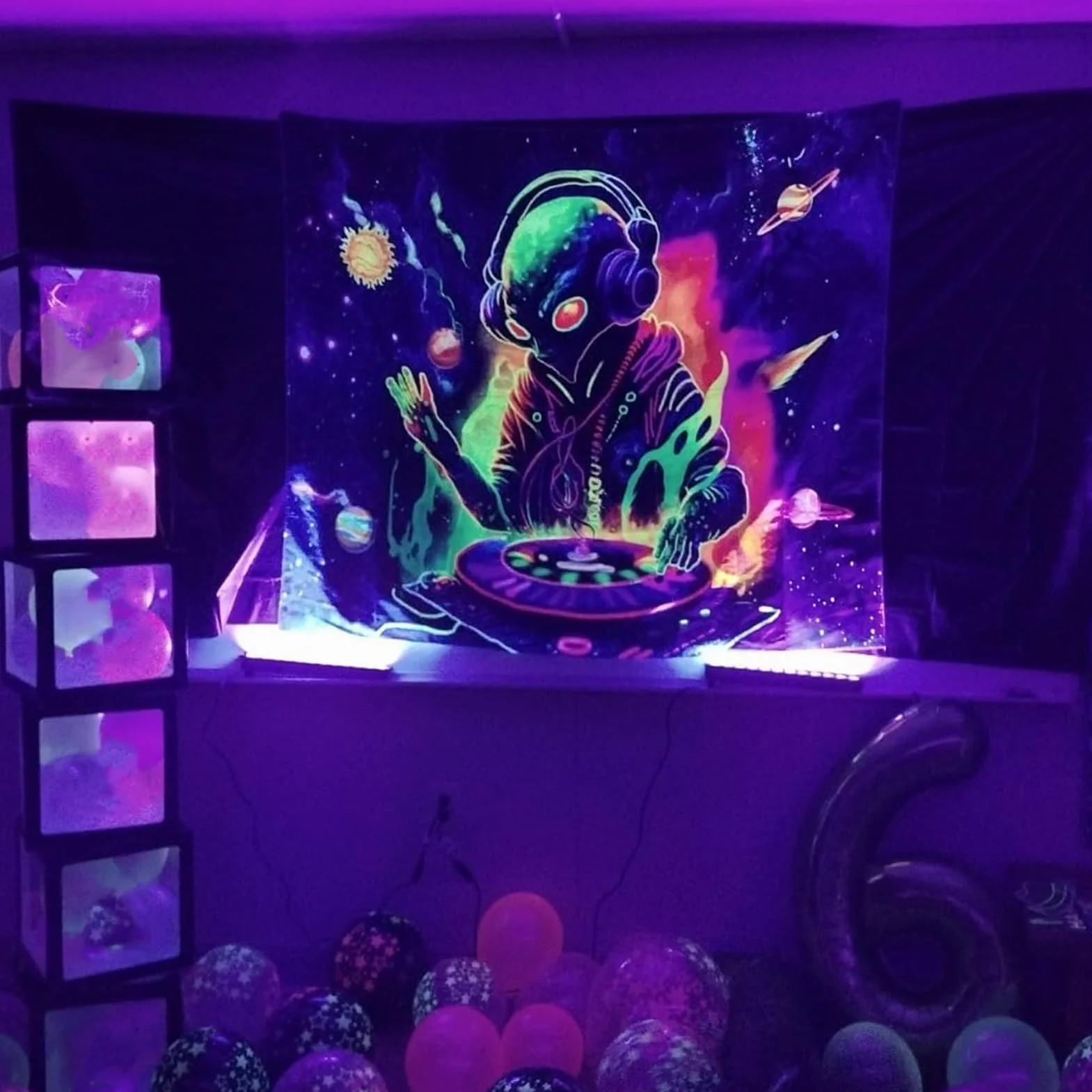 OSVINO Tapiz Extraterrestre 130x150CM UV Reactivo Decoración Pared Dormitorio Luna Sol Planetas Alienígena