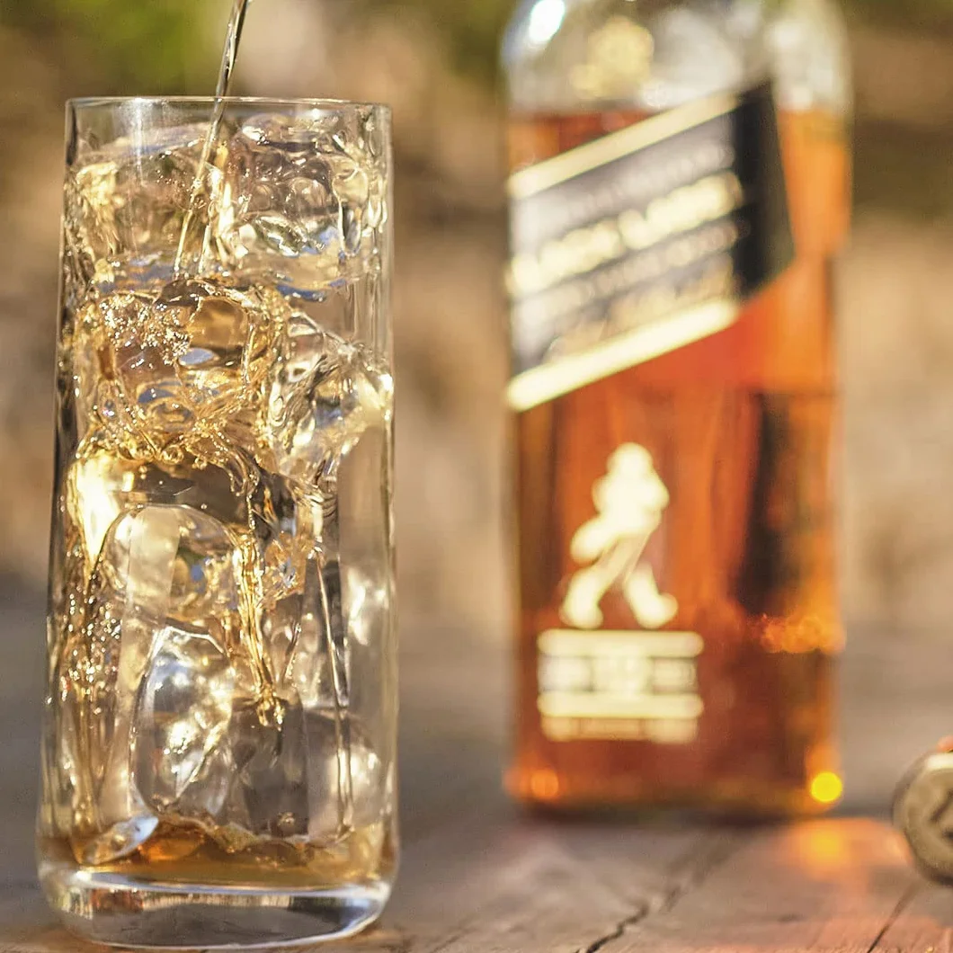 Johnnie Walker Black Label Whisky Escocés Blended 12 Años 700 ml