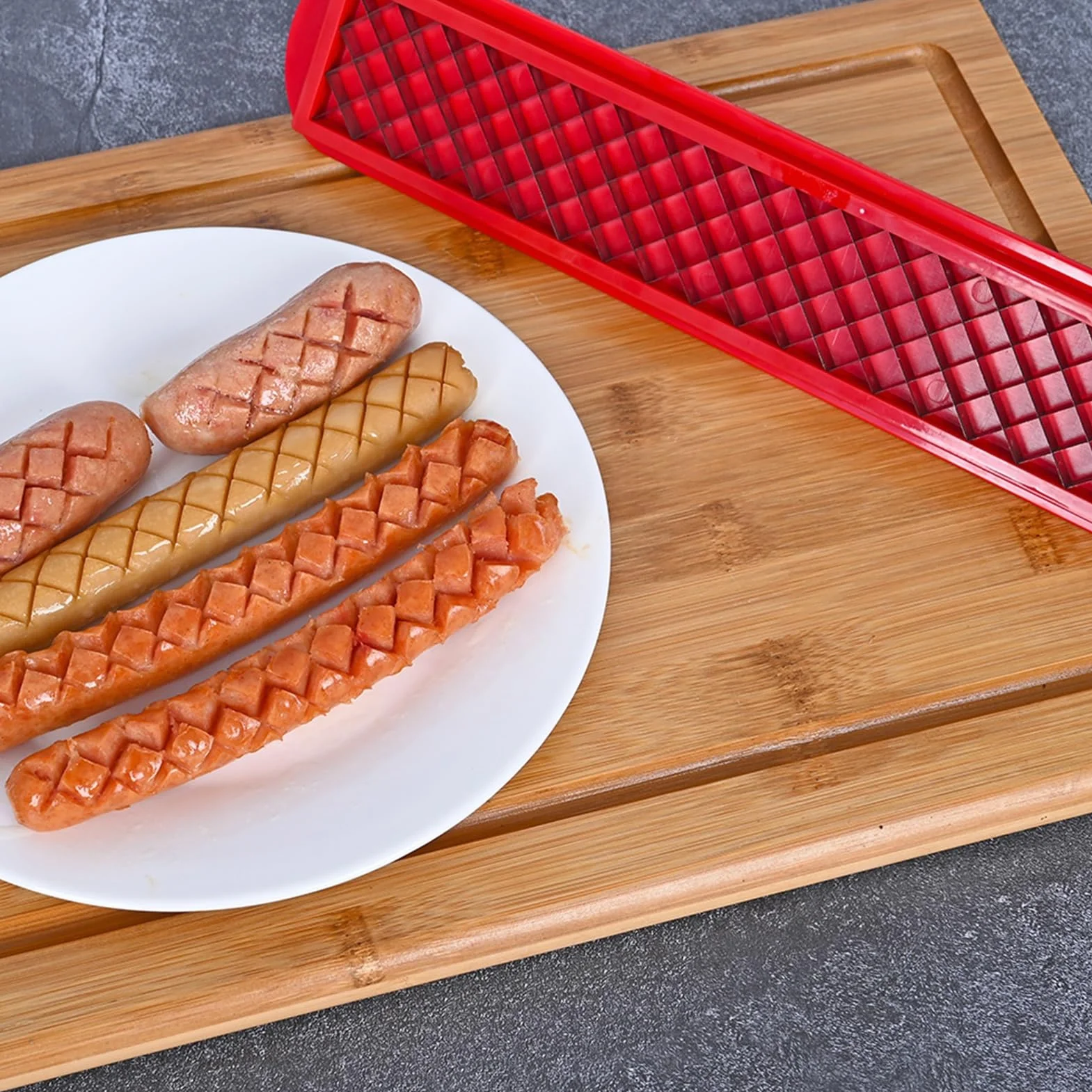 Cortador De Perros Calientes - Cortador De Hot Dogs Hot Dog De Espiral, Helicóptero De Jamón Compacto | Herramienta Livianas De Caza De Salchichas Roja Con Agarre, Dispositivo De Barbacoa Multipropósi