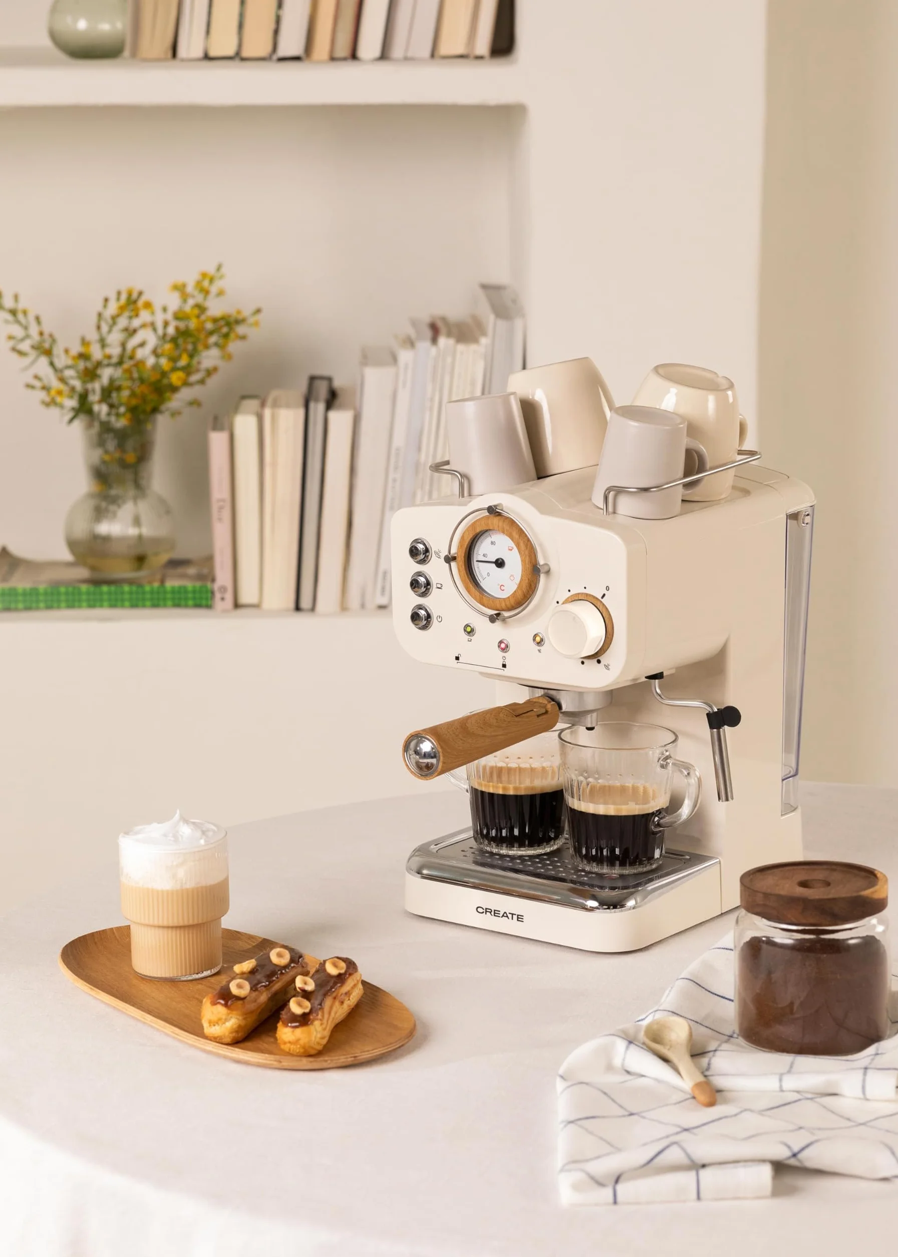 CREATE / THERA RETRO/Cafetera Express Semiautomática blanco mate y madera / 20 bares, brazo doble salida, depósito 1,25L, café molido y monodosis ESE 55mm, con vaporizador, 1100W