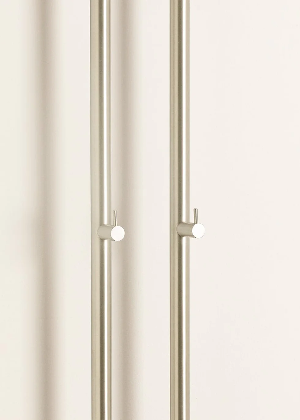CREATE/Warm Towel Tube/Toallero eléctrico de Barra/Diseño Vertical, 2 ajustes Temperatura, Temporizador, Acero Inoxidable, 120W