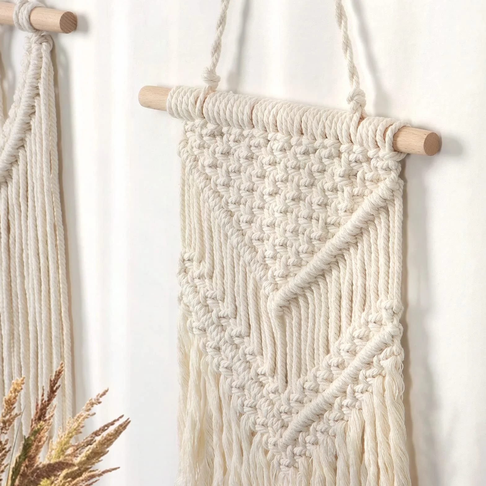 LOMOHOO 2 Piezas Tapices de Macramé para Colgar en la Pared Pequeños Tapices Tejidos Arte de Pared Decorativo - Ideales para decoración bohemia del hogar, apartamento, habitación infantil