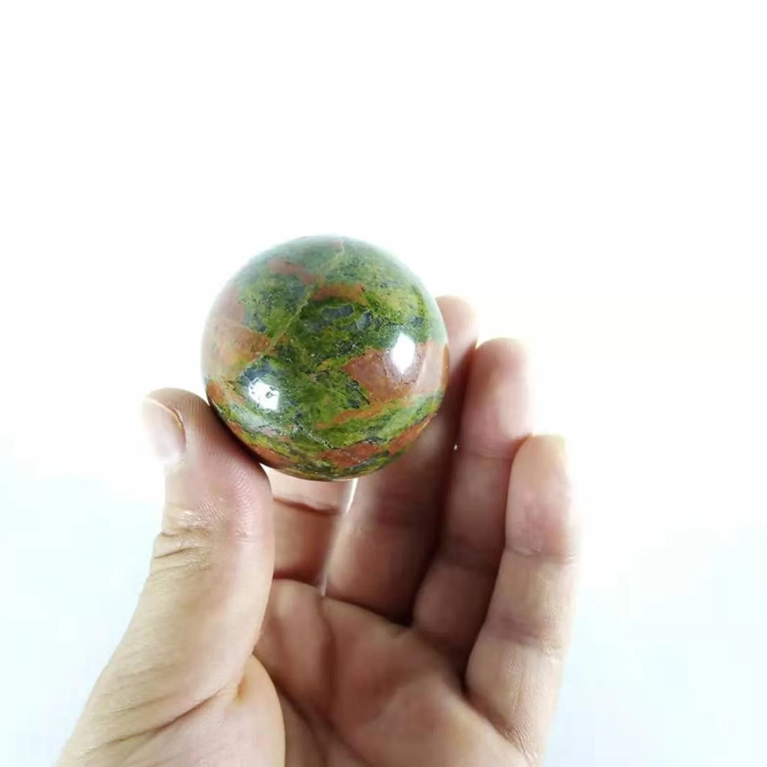 Cristal Natural en Bruto 1 Pieza Piedra de epidota Natural Roca rubí Cuarzo esferas Bola 30mm-45mm decoración del hogar Cristal ERTEYIN (Color : 1pc 35mm)