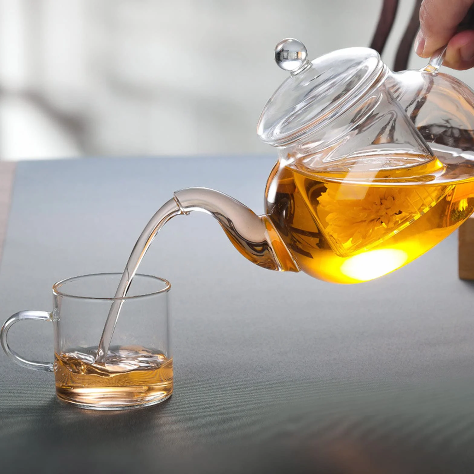 Tetera de Cristal de Borosilicato 600 ml con Filtro para Té Suelto Resistente al Calor