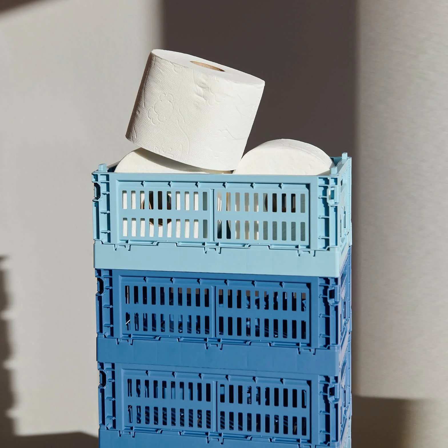 Hay Colour Crate 541443 - Caja de transporte (polipropileno reciclado, 26,5 x 17 x 10,5 cm), color amarillo