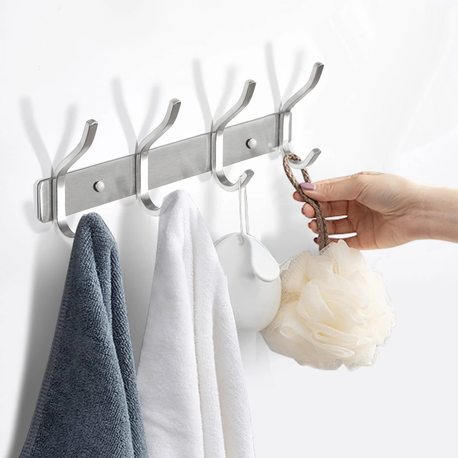 Percheros Pared con 4 ganchos, Ganchos Perchas de Montaje en Pared Acero inoxidable Colgadores Ganchos Perchero para Entrada, Cocina, Baño (4 Ganchos, Plata)