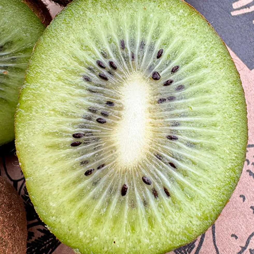 Kiwi Caja 2 Kg Fruta Directa del Agricultor Cultivado Sostenible España Rico en Vitamina C