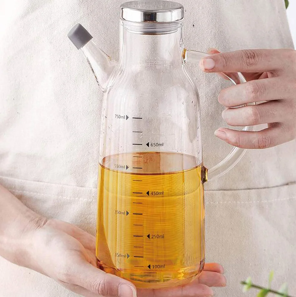 Botella dispensador de aceite 750 ml con boquilla antigoteo y mango antideslizante