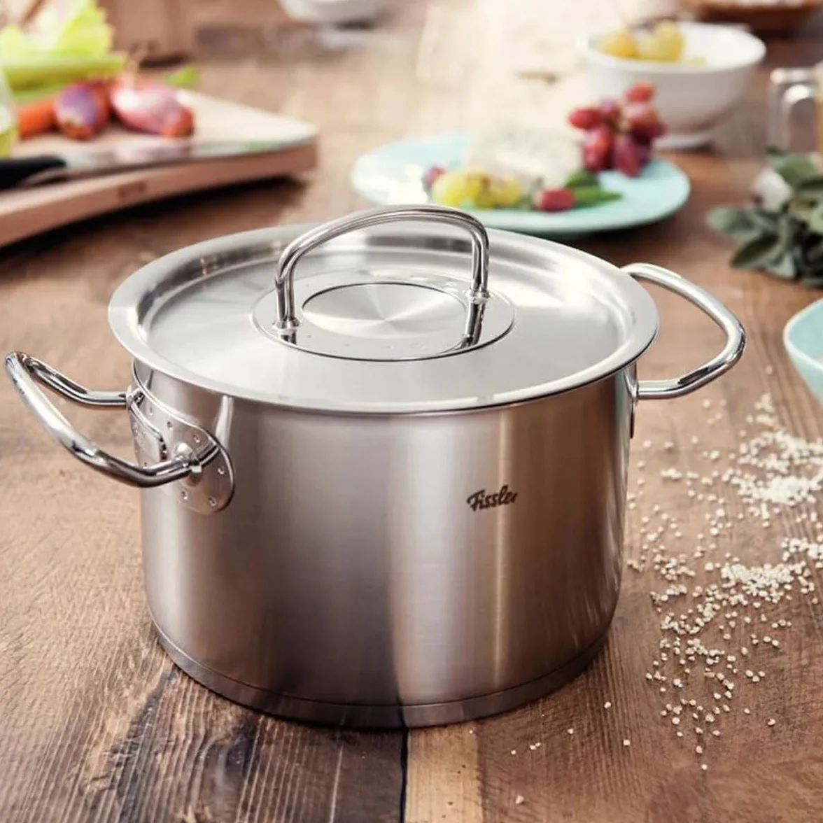 Fissler Original-Profi Collection Olla de 6,3 L y 24 cm de diámetro, acero inoxidable, con tapa de metal, escala de medición interior, inducción