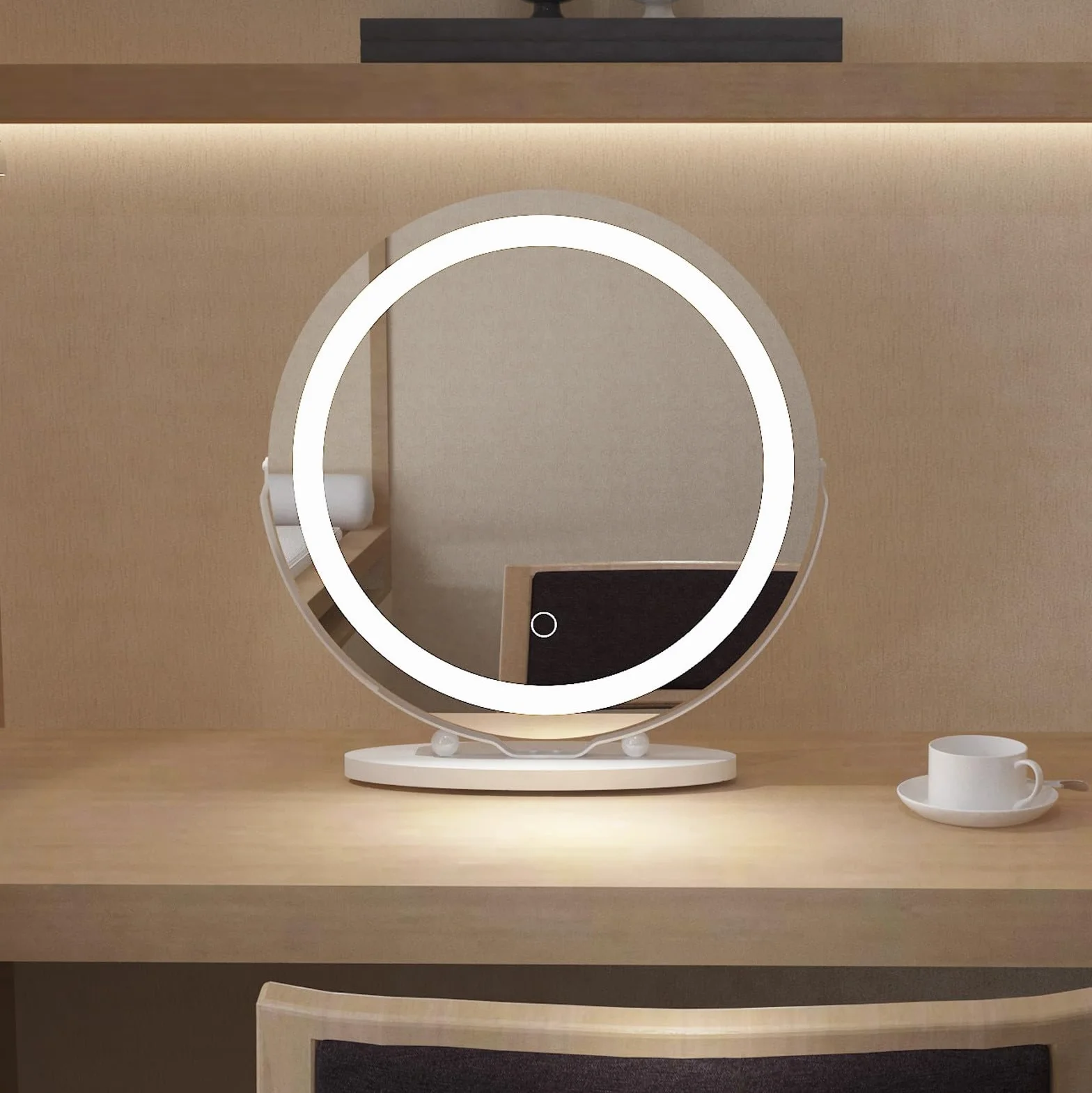 LISA Hollywood Espejo de Maquillaje con Luz LED Grande, 80x60cm Flamingueo Espejo Tocador 18 Bombillas, Ajustable 3 Modos de Luz, Táctil, Puerto USB,Espejo x10 Aumento Makeup, Mesa y Pared