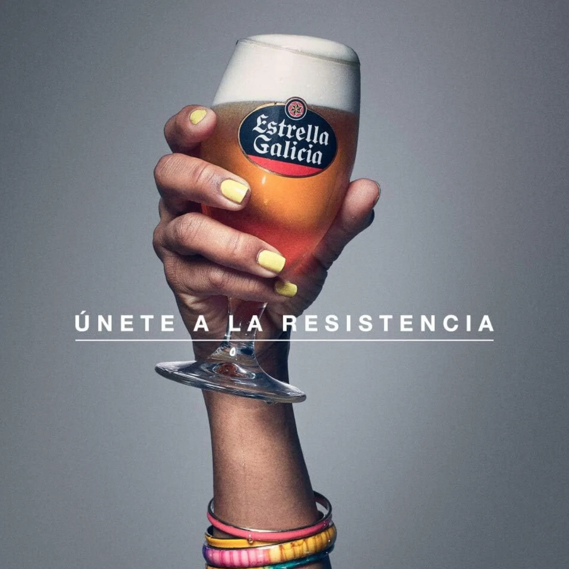 Estrella Galicia Especial Cerveza Lager Premium Pack 24 Latas 33 cl 5,5% Vol