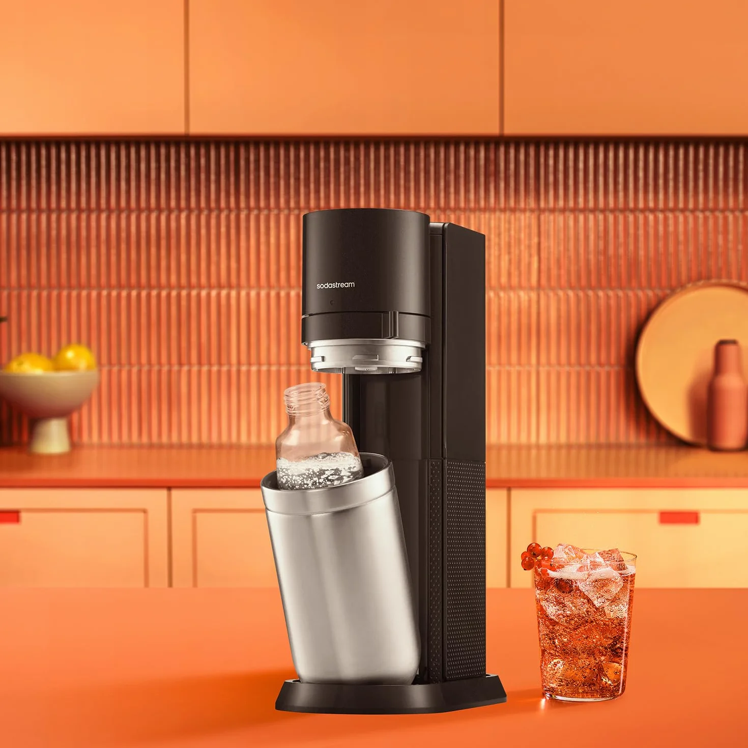 Duo gasificador de agua negro con cilindro para 60L, 2 botellas de plástico 1L, 2 botellas de cristal 1L