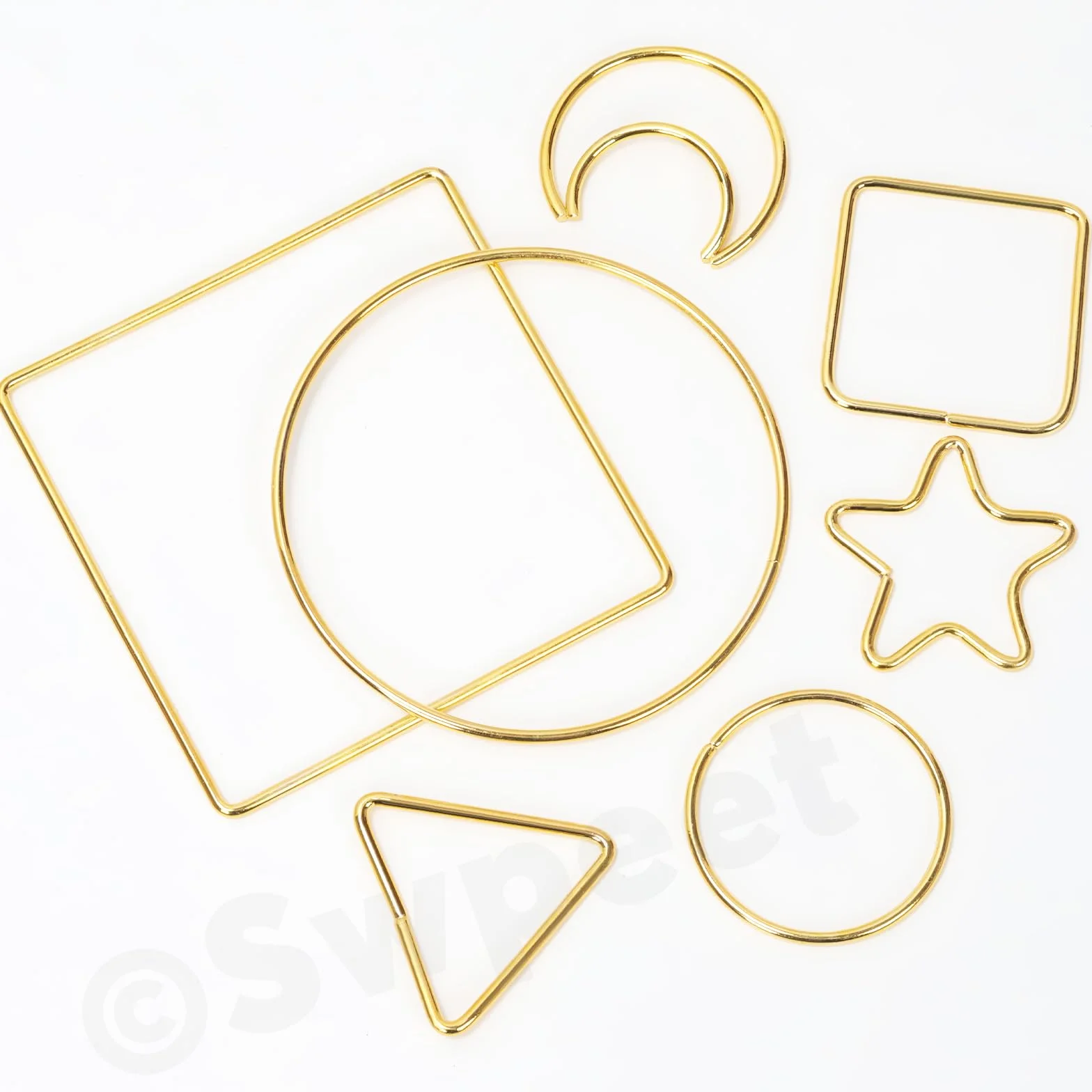 Swpeet 12pcs 6 Estilos Luna / Estrella / Corazón / Redondo / Triángulo / Cuadrado 4 "Kit de anillos del cazador de sueños, anillo de aros de macrame, aro floral de metal para la decoración de la pared