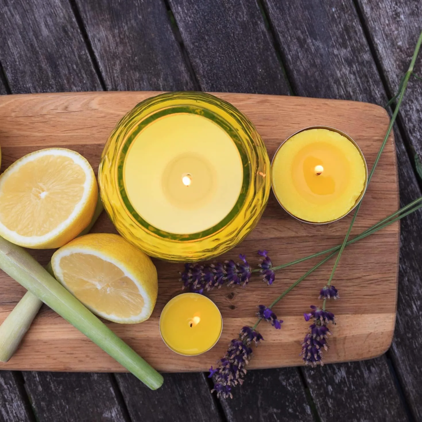 Velas de Té de Citronela para Exteriores - Lote de 50, Amarillas, 4 Horas de Combustión