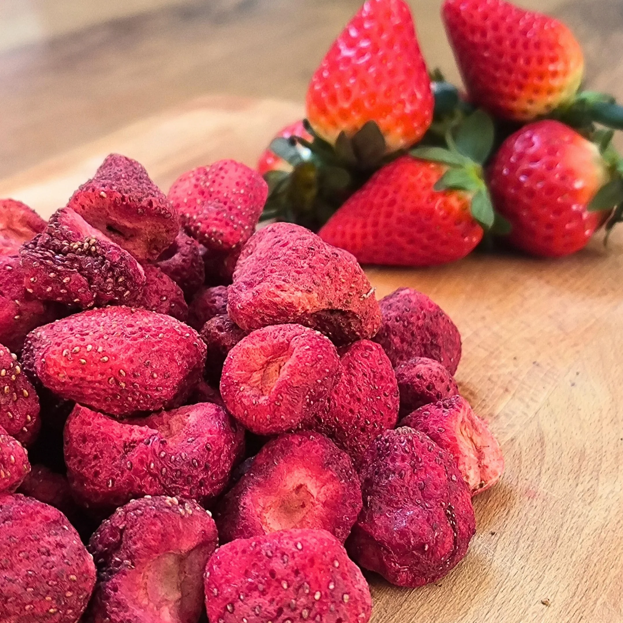 Fresa Liofilizada Entera 100% Fruta Pura Sin Azucar Vegana Cruda Strawberry ZingyZoo