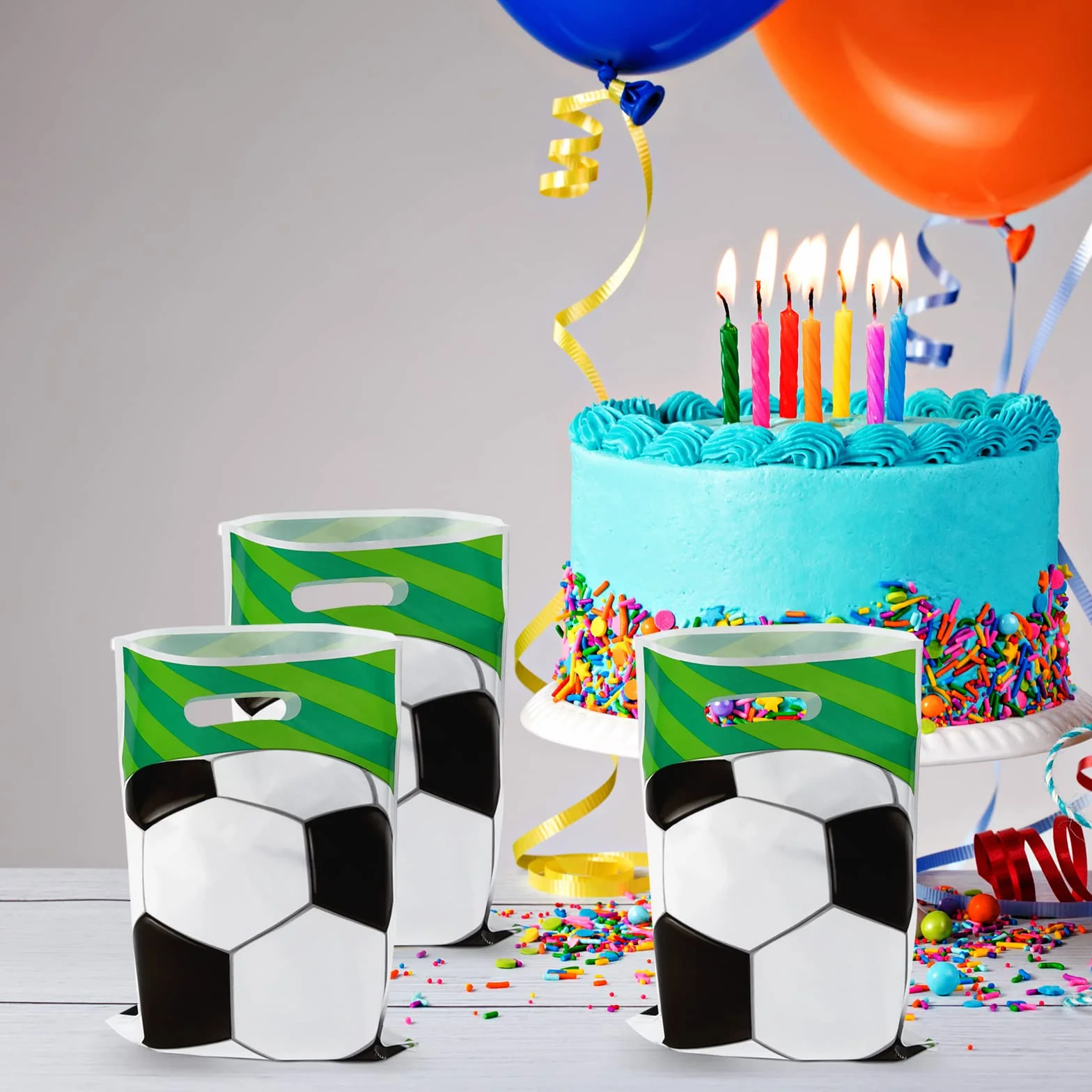ASTARON 30 bolsas de regalo de cumpleaños de fútbol para fiestas infantiles, bolsas de plástico para fiestas de fútbol, ​​bolsas de regalo para niños, regalos de fútbol, ​​suministros de decoración